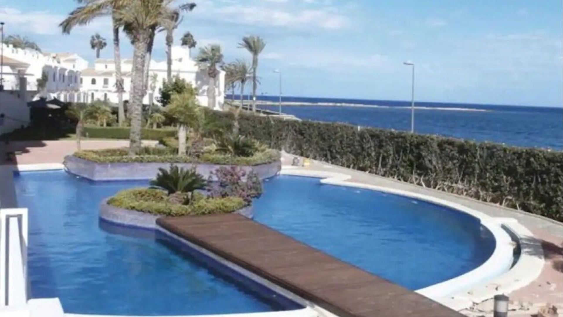 Condominium in Cala Reona, Murcia 11537386