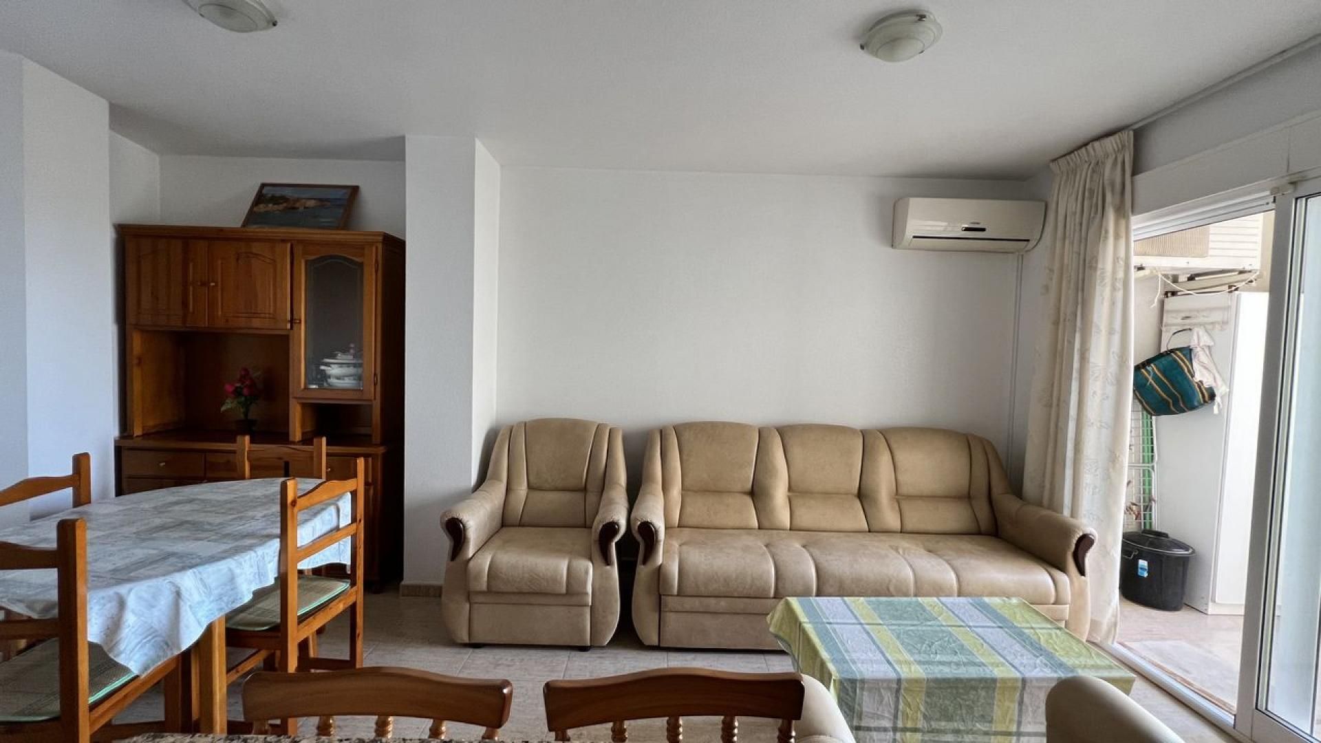 Condominium in Torrevieja, Valencian Community 11537452