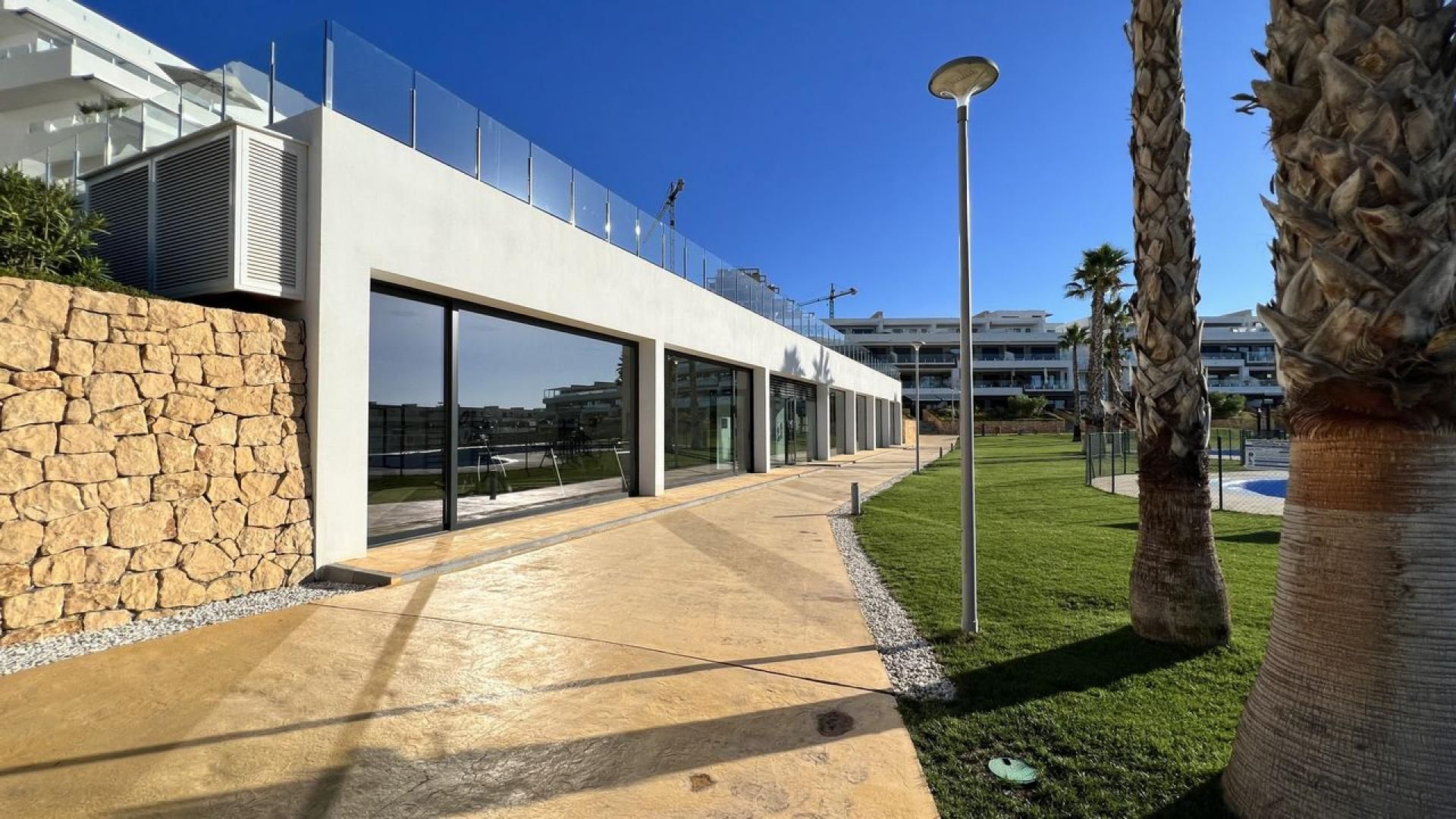 Condominium in Alacant, Comunidad Valenciana 11537599