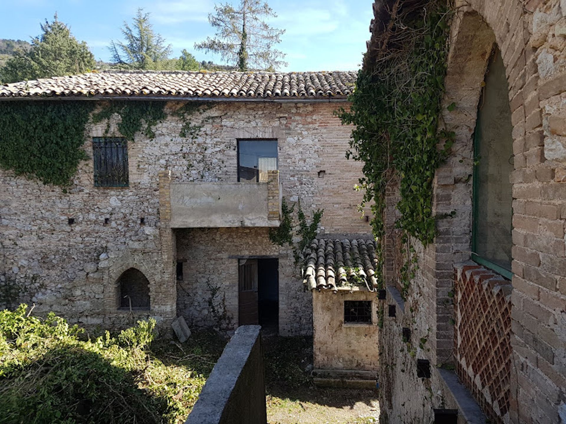 אַחֵר ב Campello sul Clitunno, Umbria 11537657