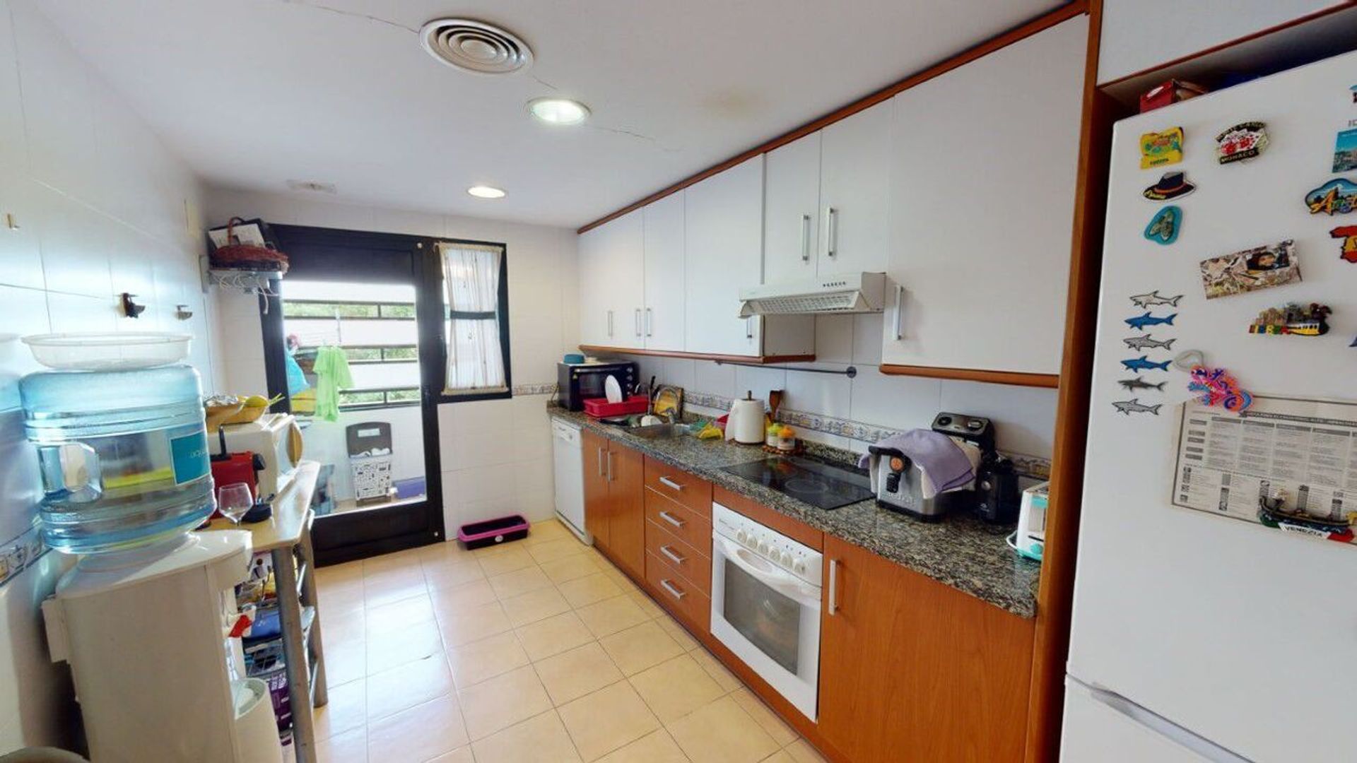 Condominium in Alicante, Valencian Community 11537733