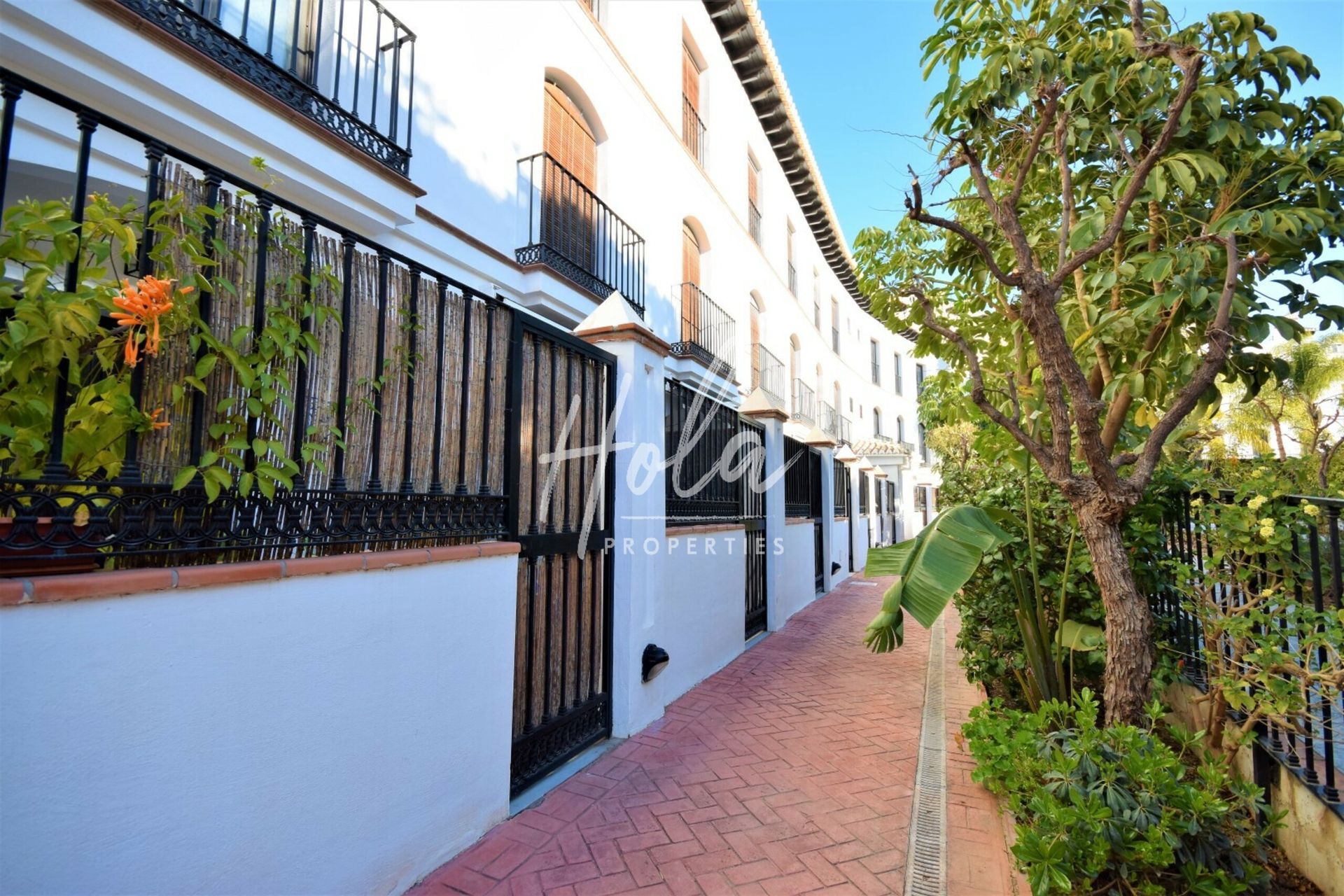 Condominium in Vélez de Benaudalla, Andalucía 11537738