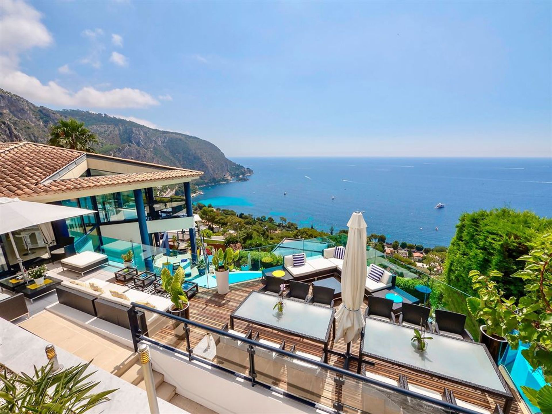 House in Eze, Provence-Alpes-Cote d'Azur 11537878