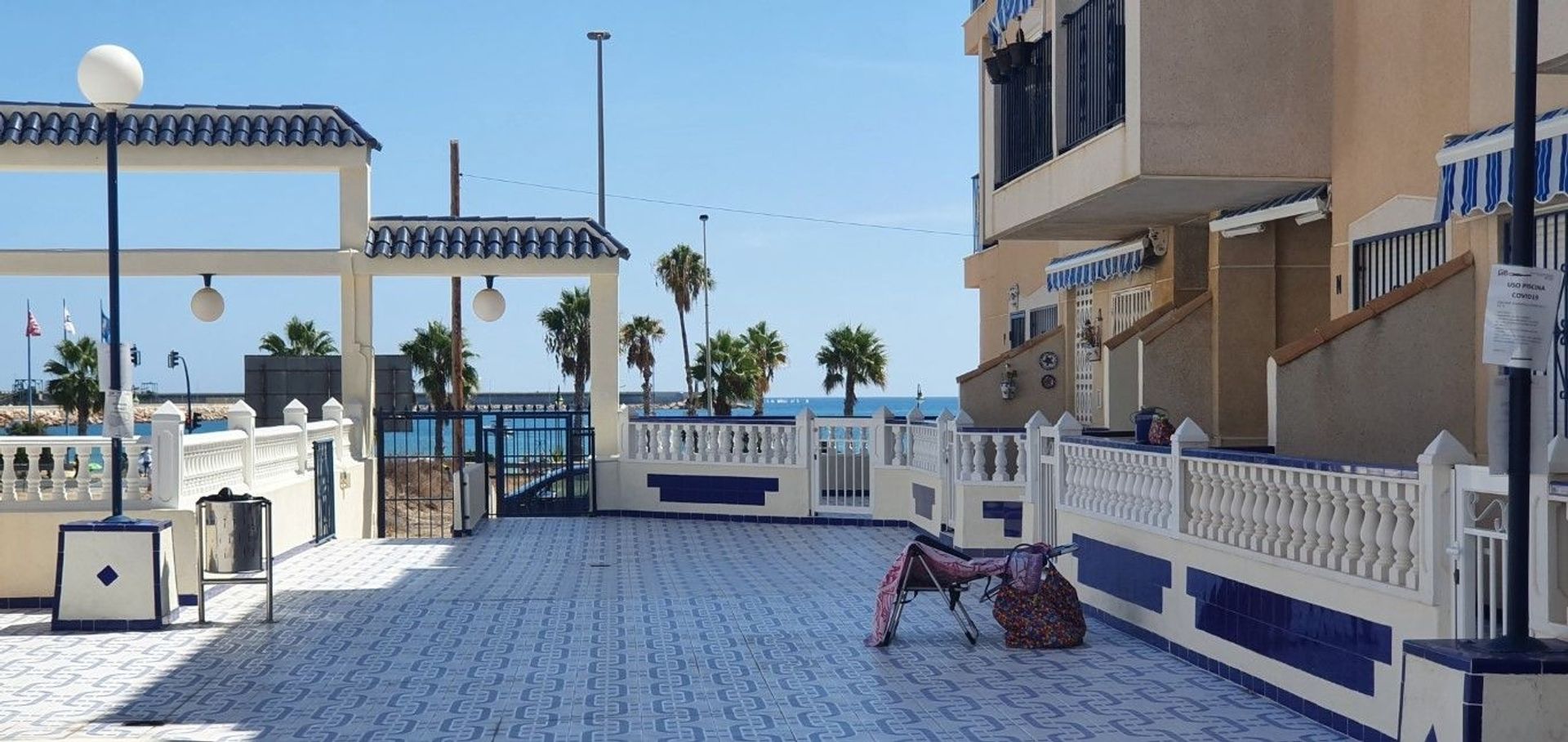 Condominium in Torrevieja, Valencian Community 11538223