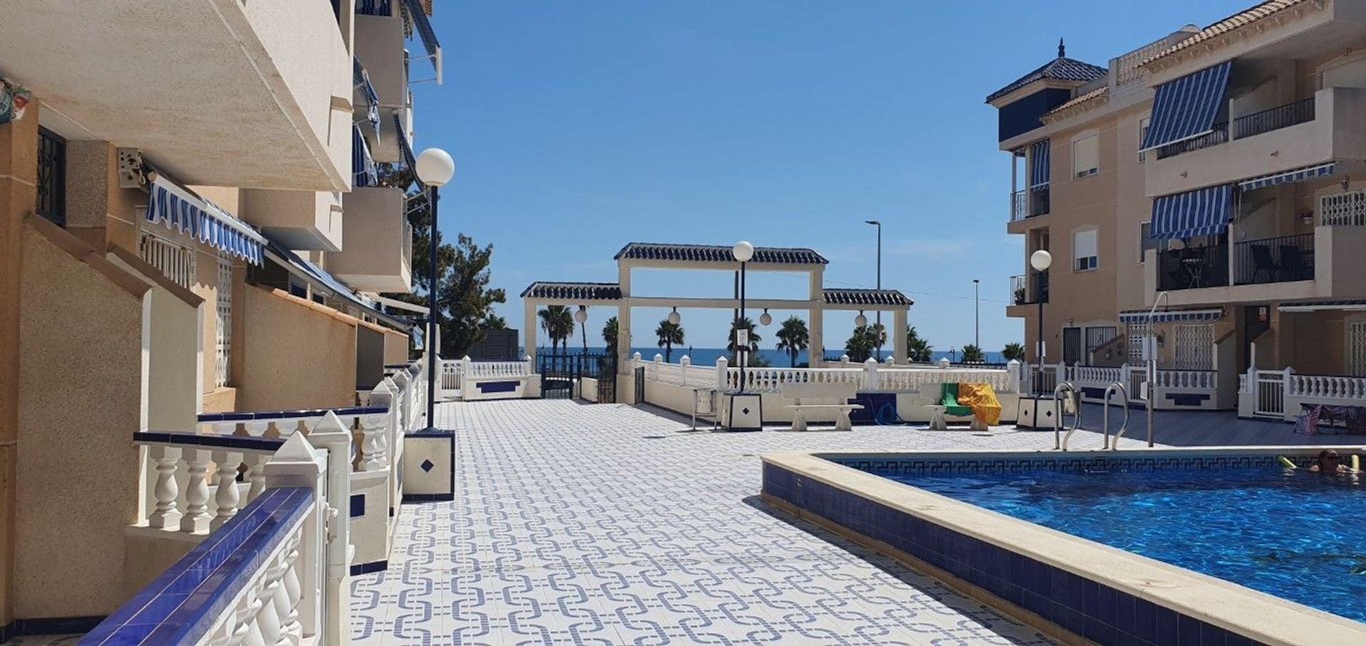 Condominium in Torrevieja, Valencian Community 11538223