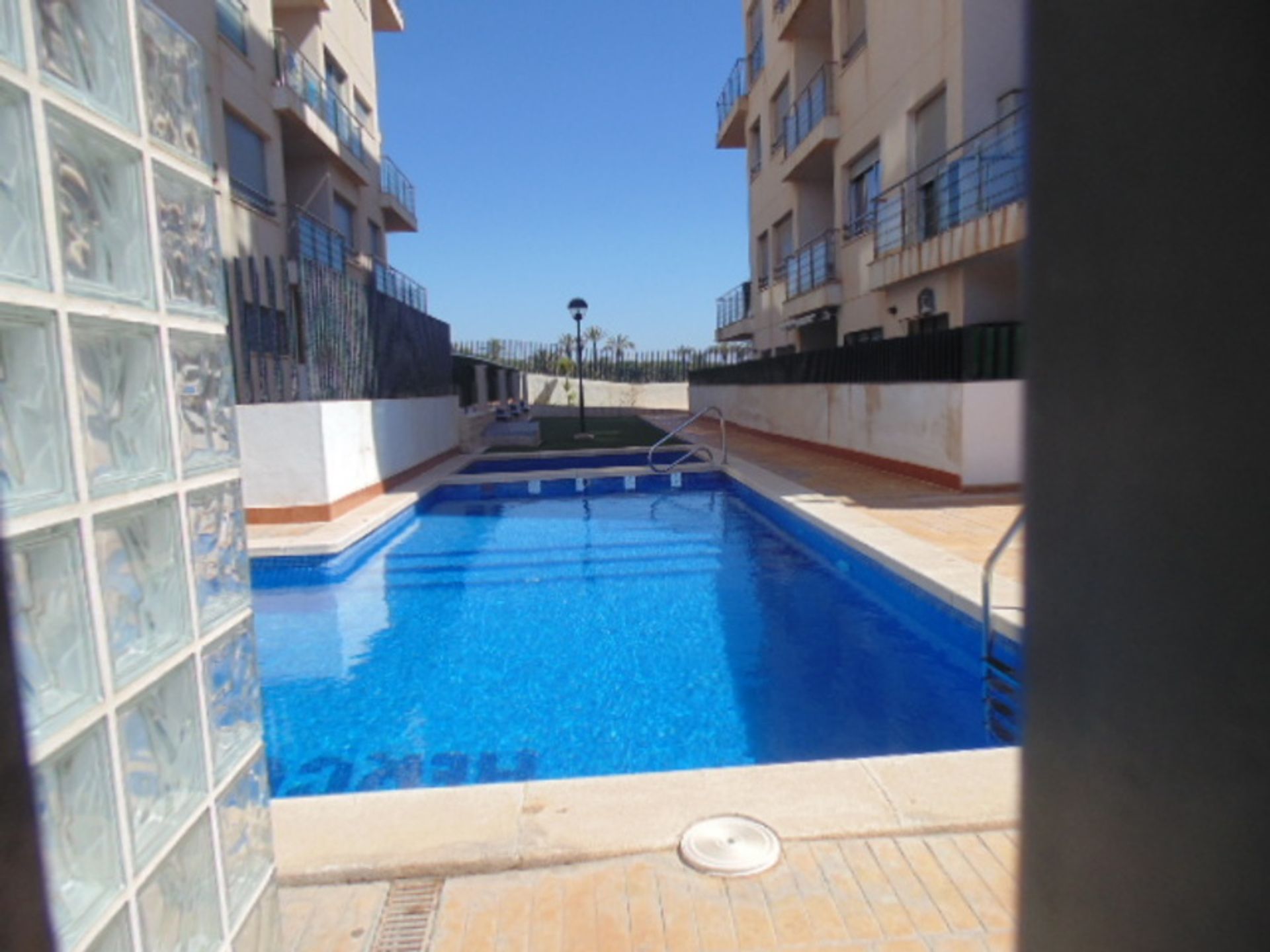 Condominium dans Torrevieja, Valence 11538227