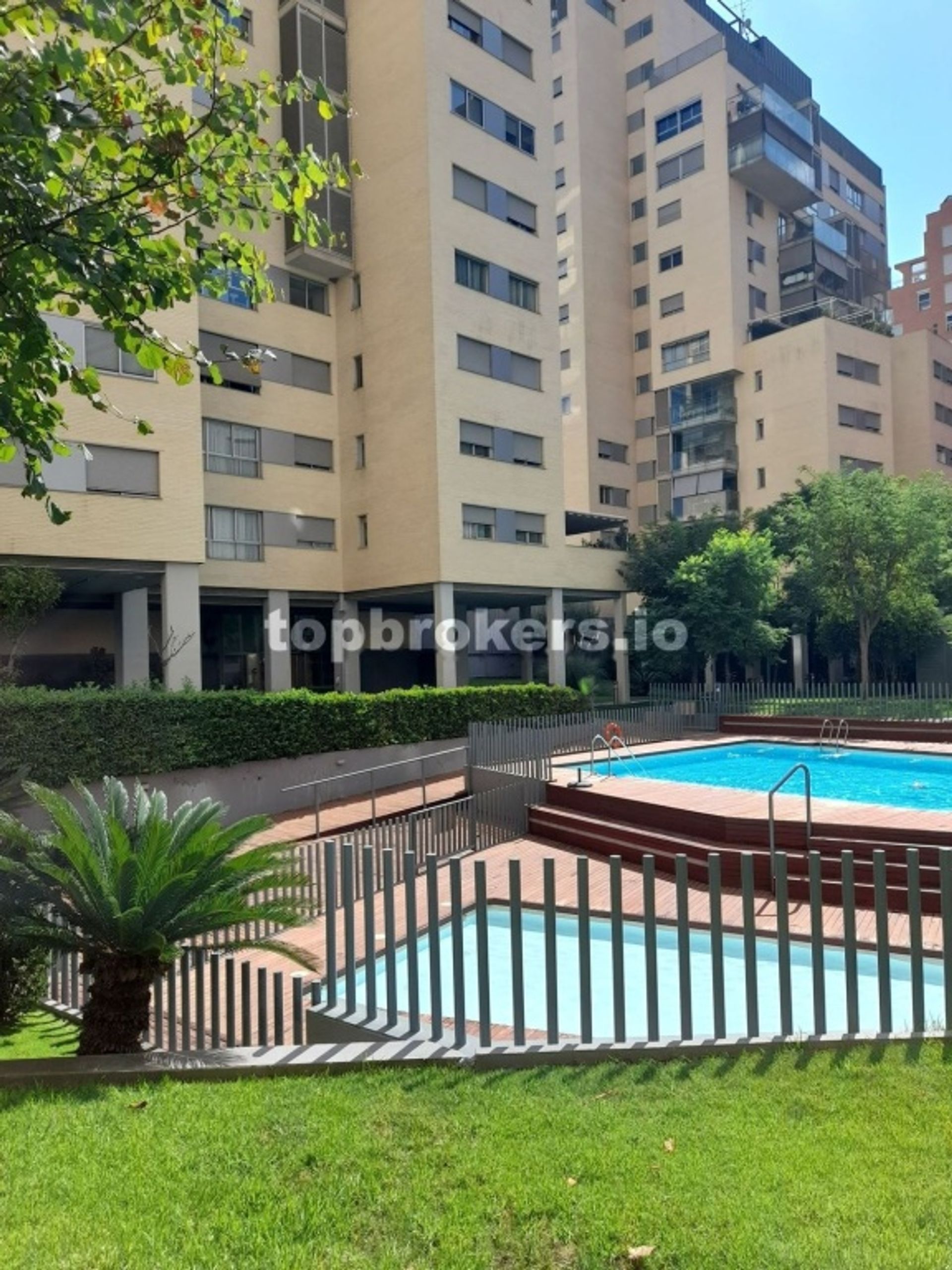 Condominium in València, Comunidad Valenciana 11538707