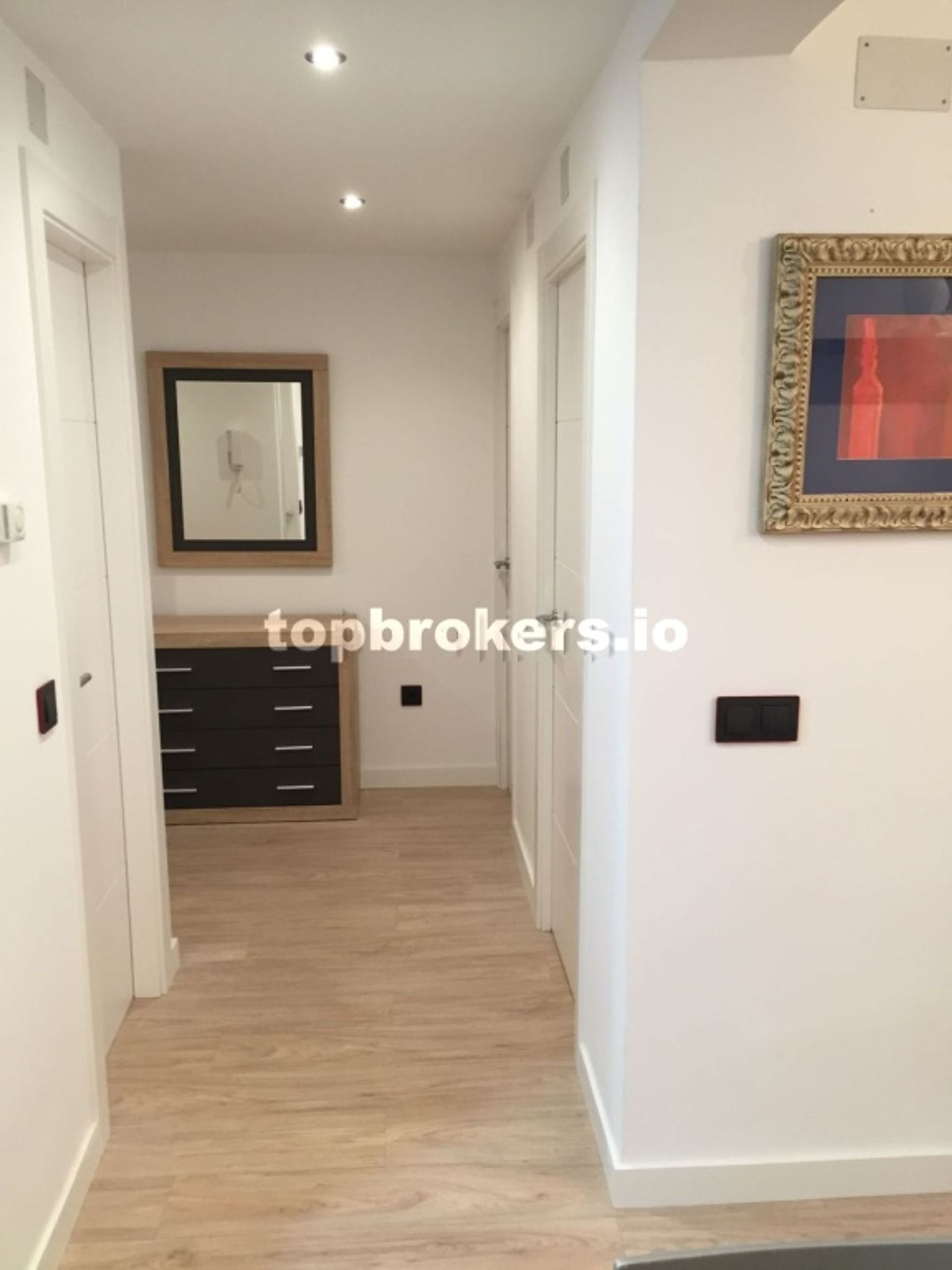 Condominium in Madrid, Comunidad de Madrid 11538956