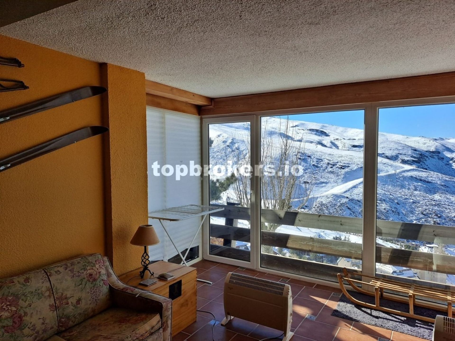 Condominio en Guejar-Sierra, Andalusia 11539019