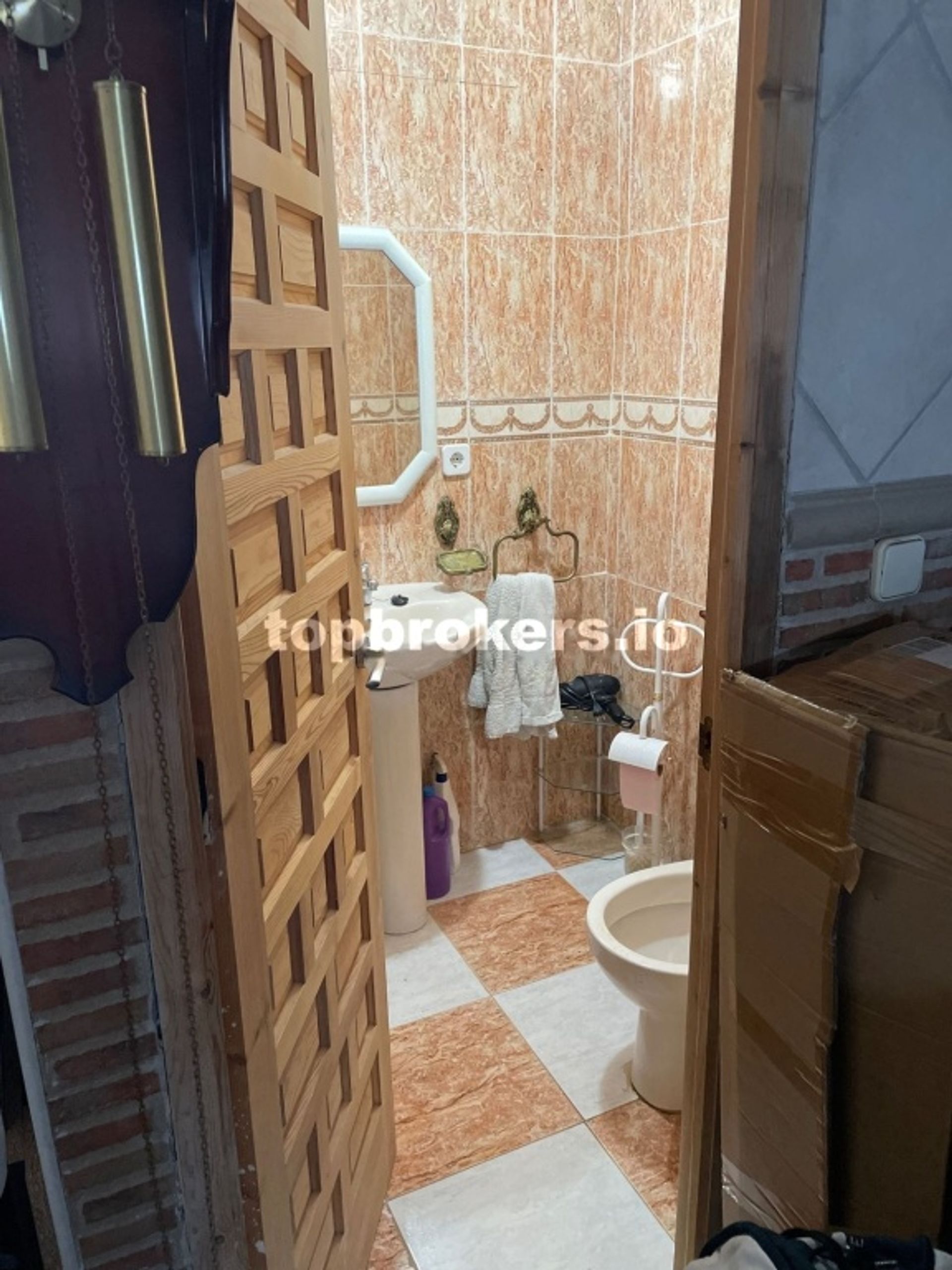 House in Cobisa, Castilla-La Mancha 11539227