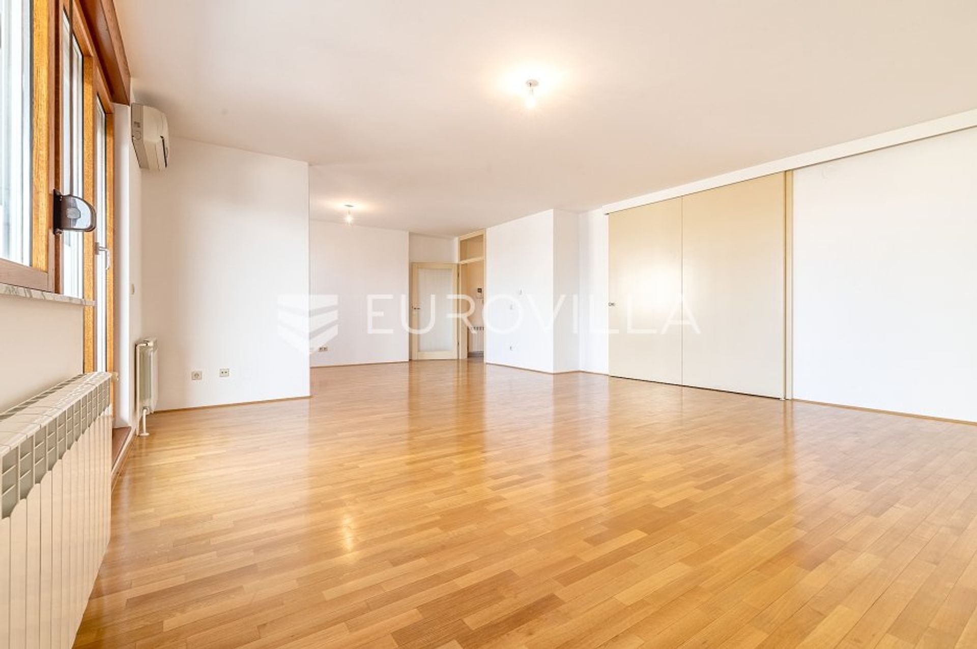 Condominium in Vrapce, Zagreb, Grad 11539599