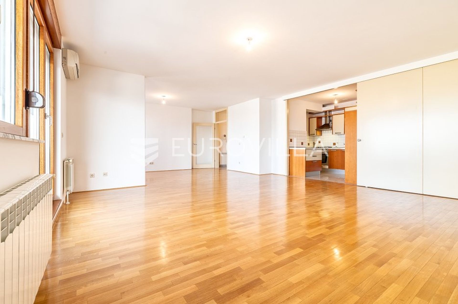 Condominium in Vrapce, Zagreb, Grad 11539599