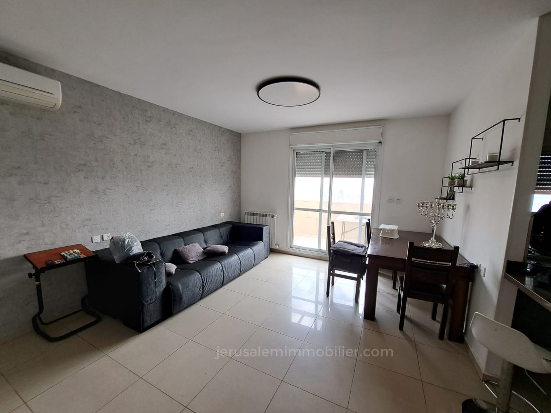 Osakehuoneisto sisään Ramat Raẖel, Sha'ul Avigur Street 11540838