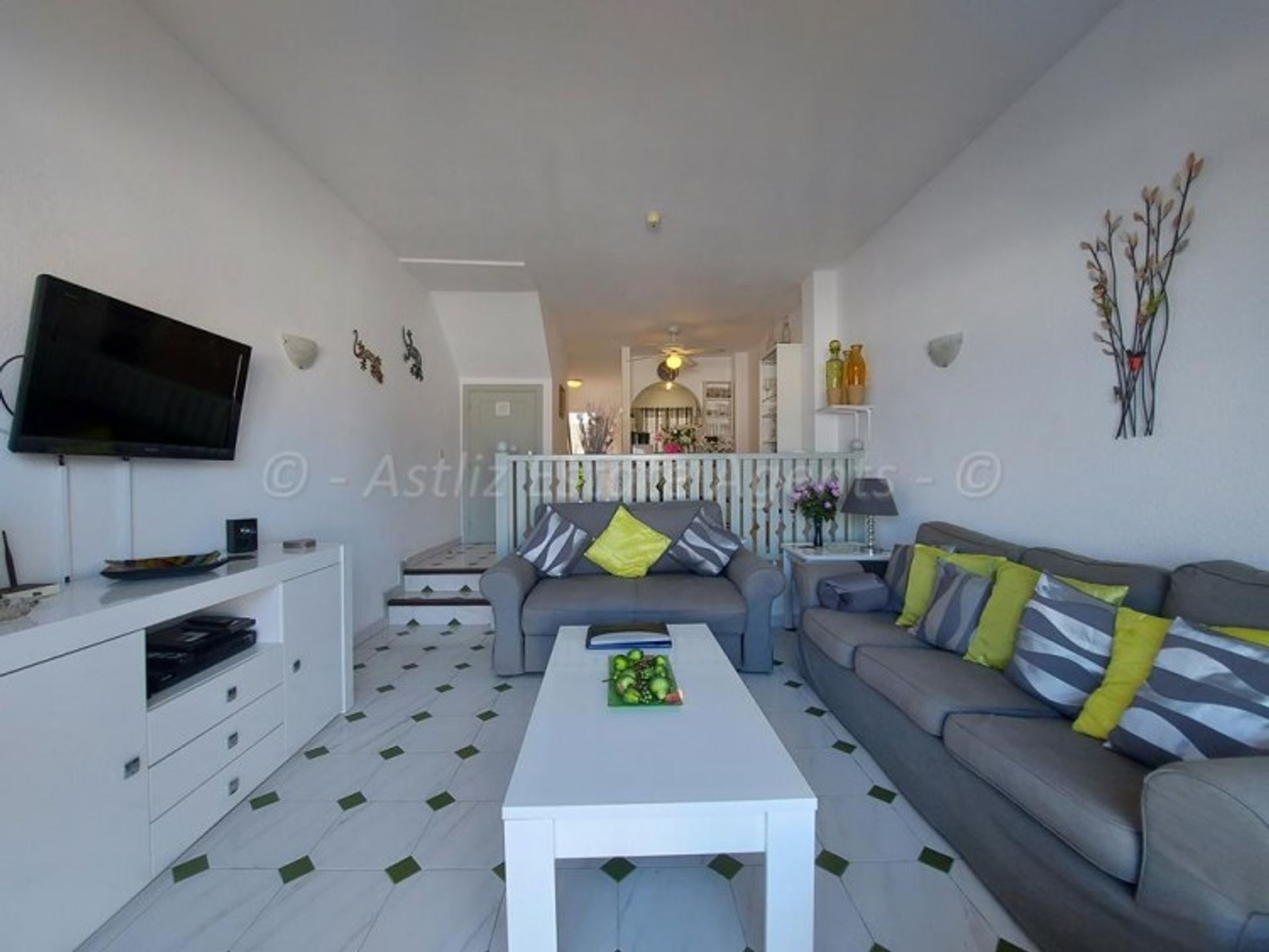 Condominium in Puerto de Santiago, Canarias 11541265