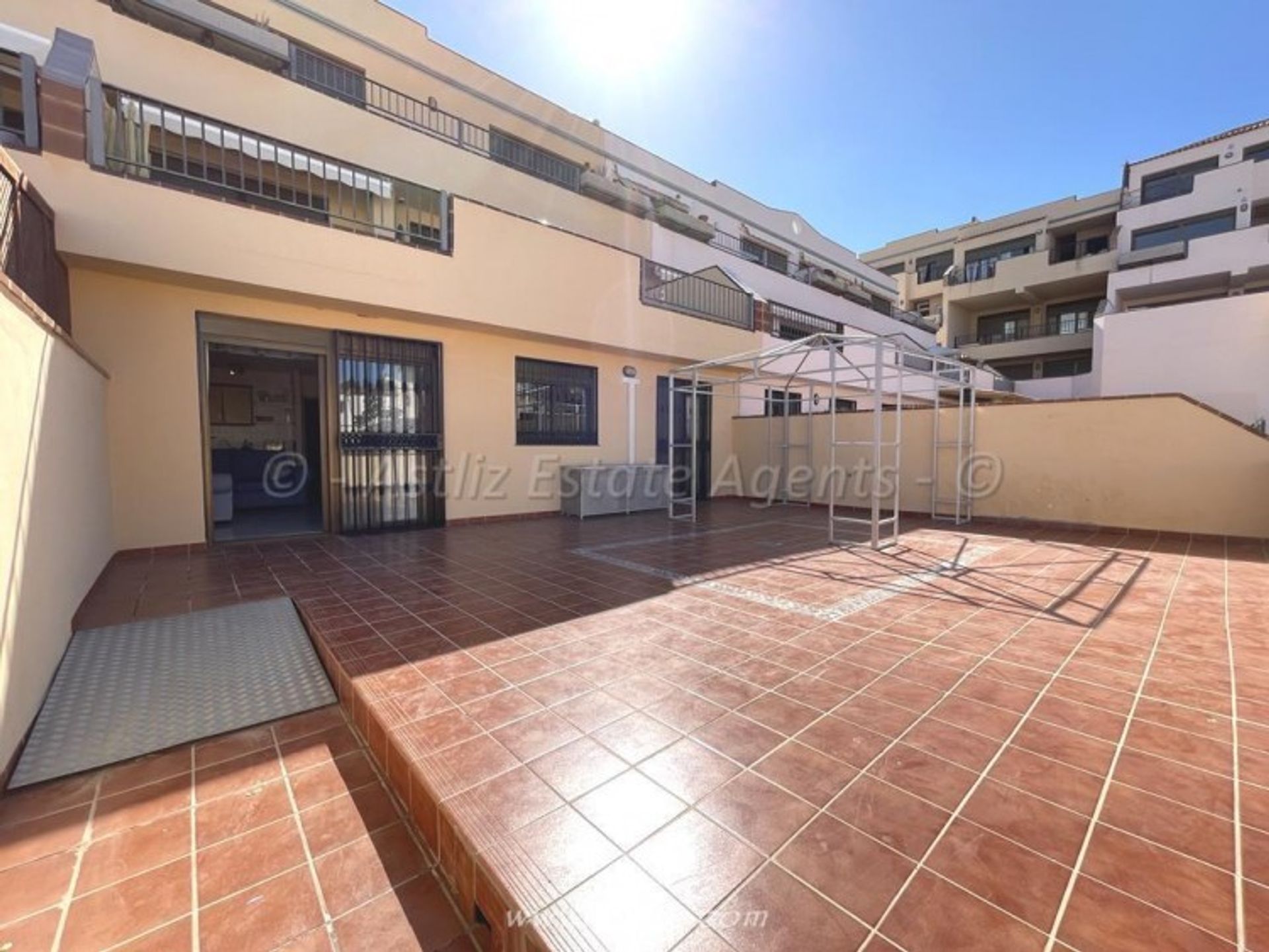 Condominium dans Adeje, Canarias 11541272