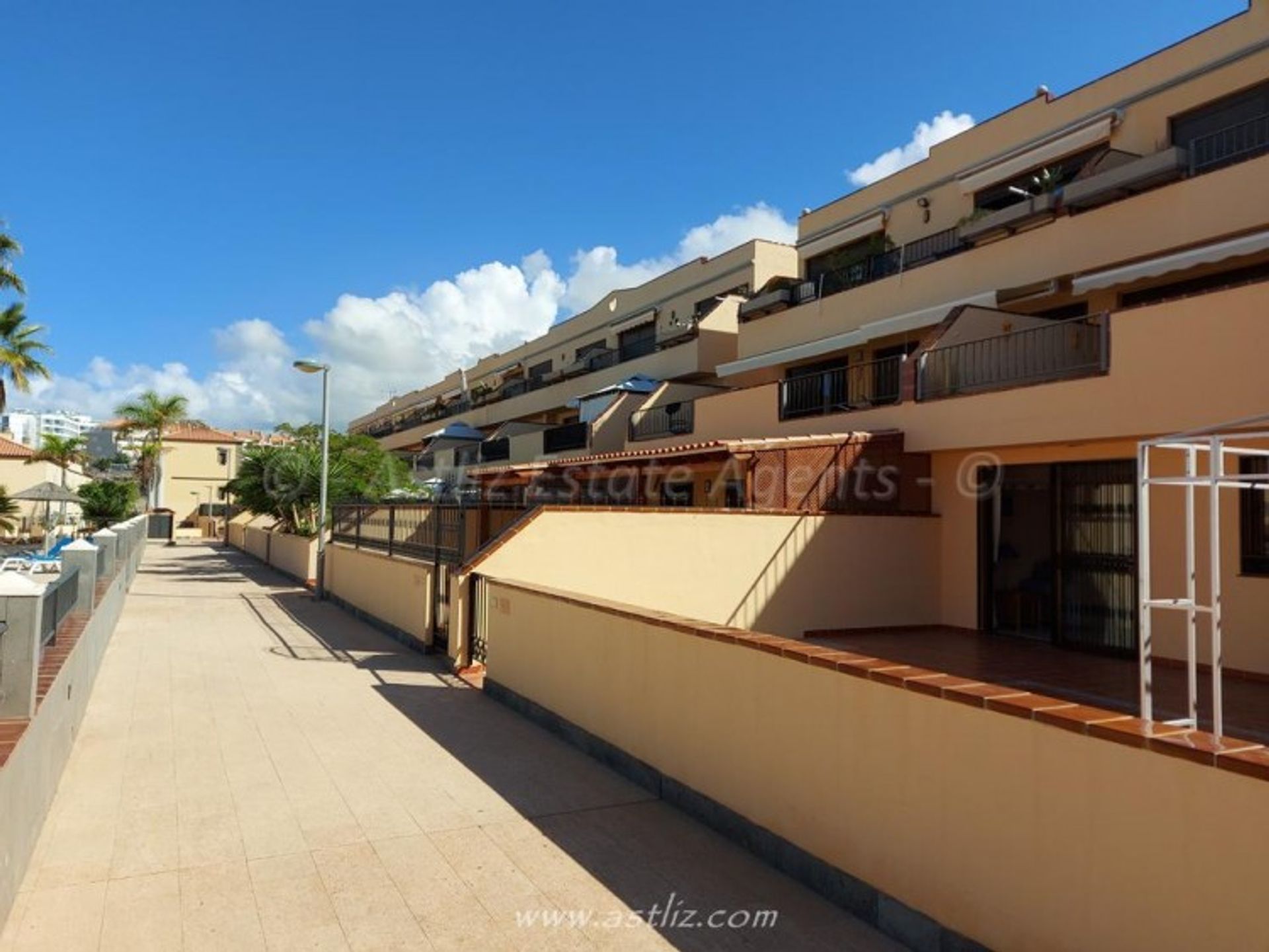 Condominium dans Adeje, Canarias 11541272