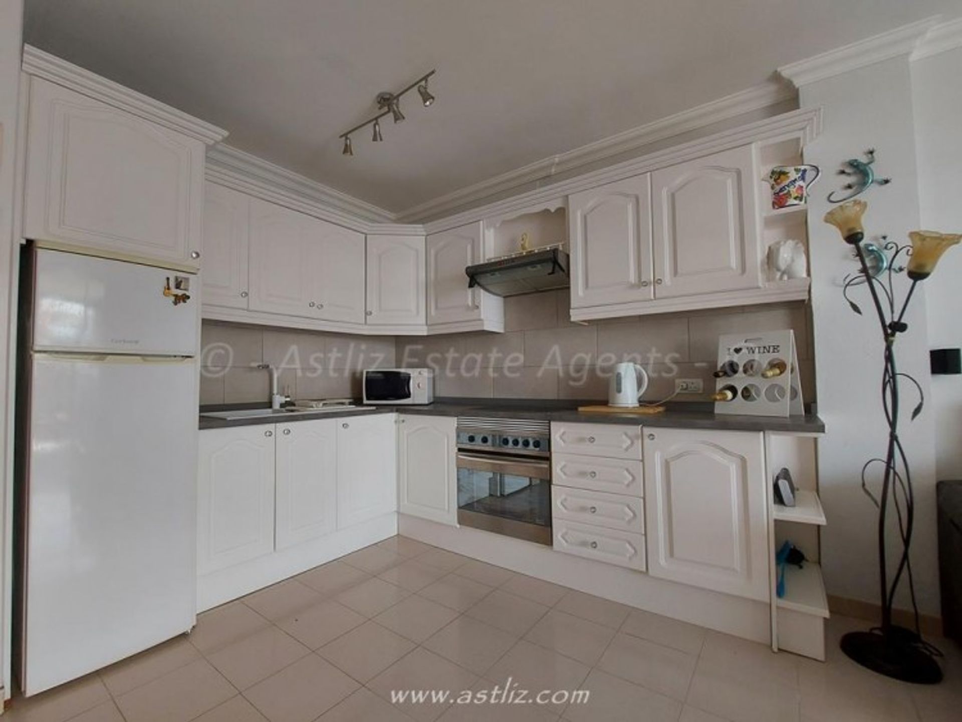 Condominium in Puerto de Santiago, Canary Islands 11541275