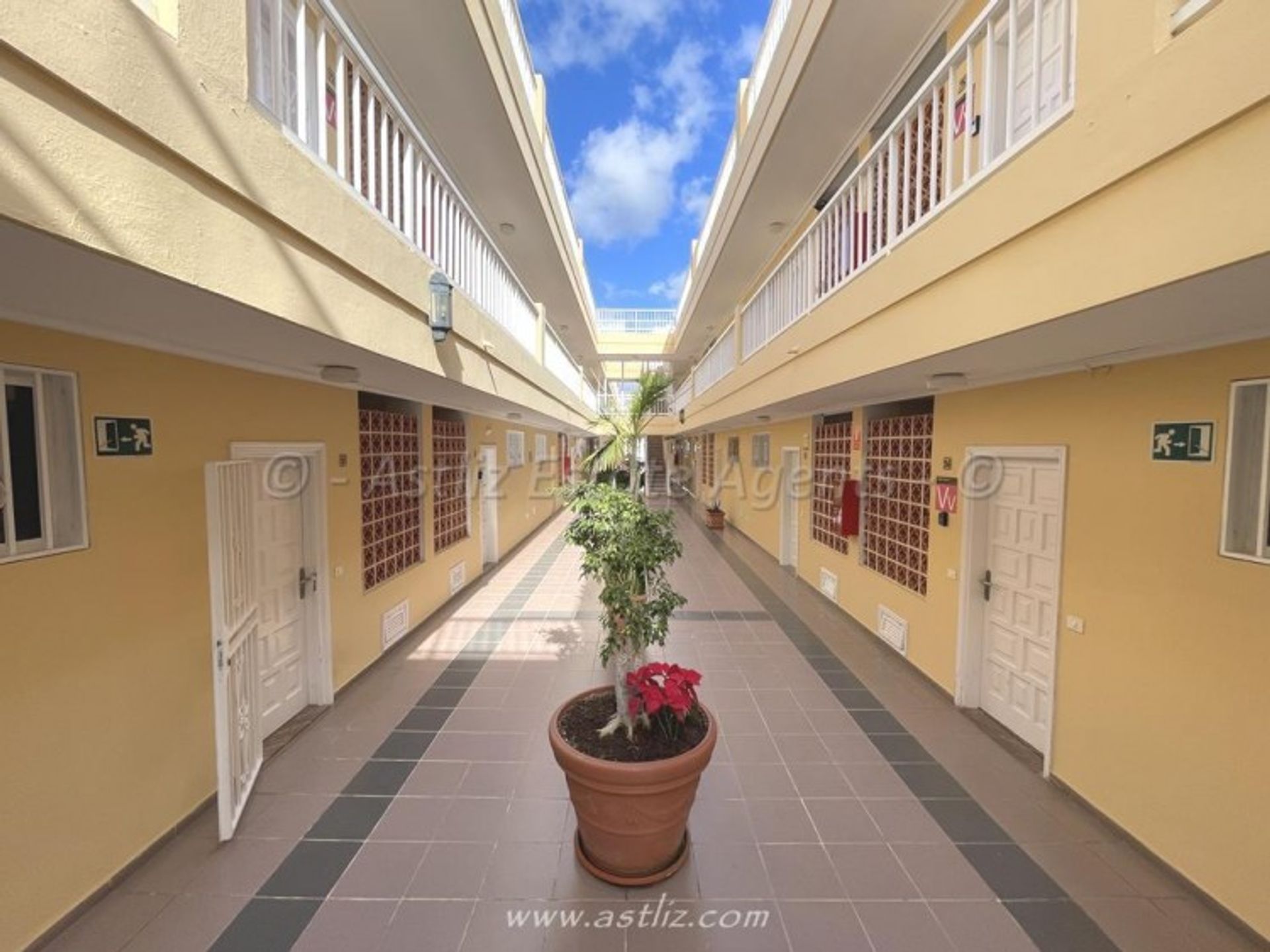 Condominium in Puerto de Santiago, Canary Islands 11541294