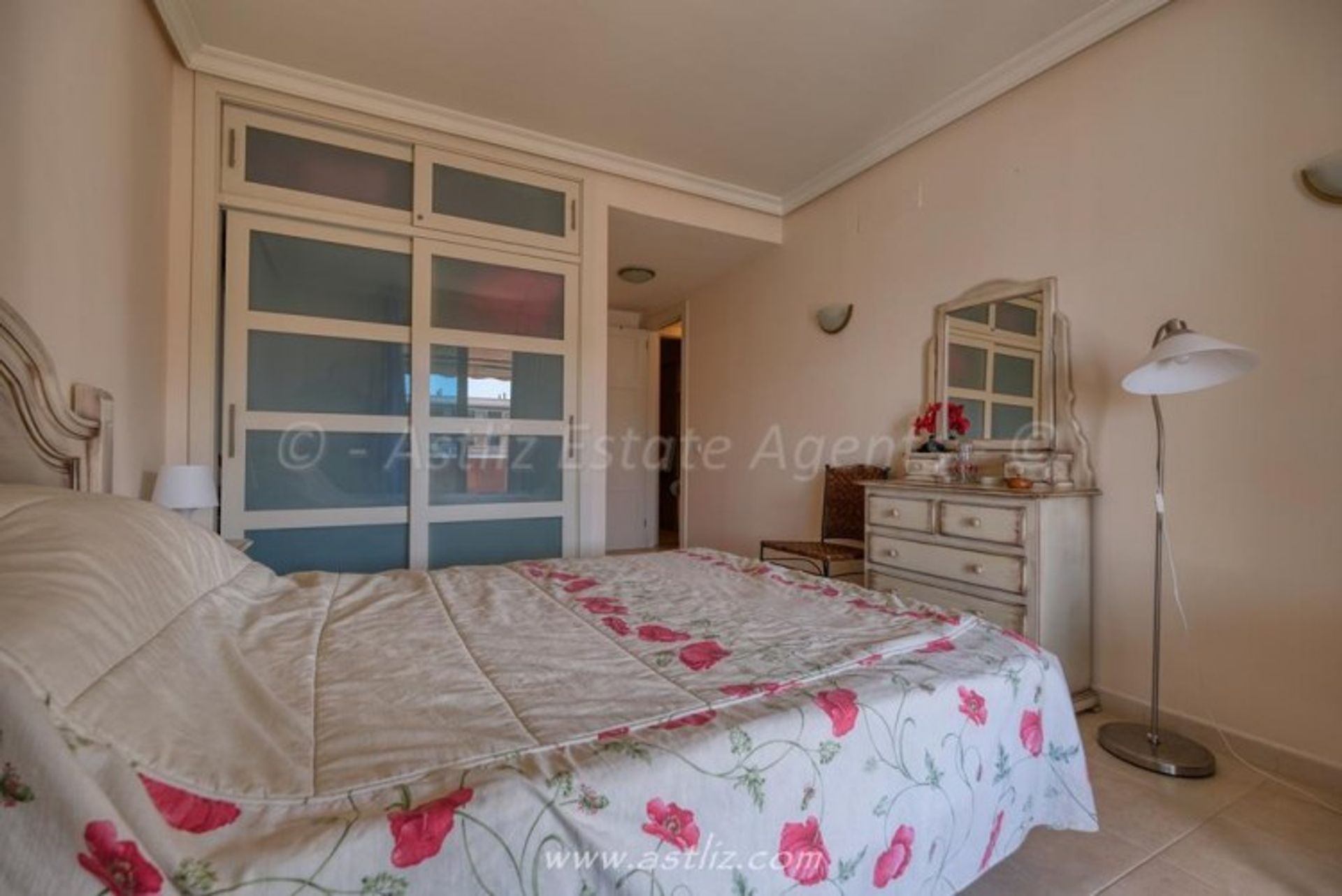 Condominium in Santiago del Teide, Canarias 11541298