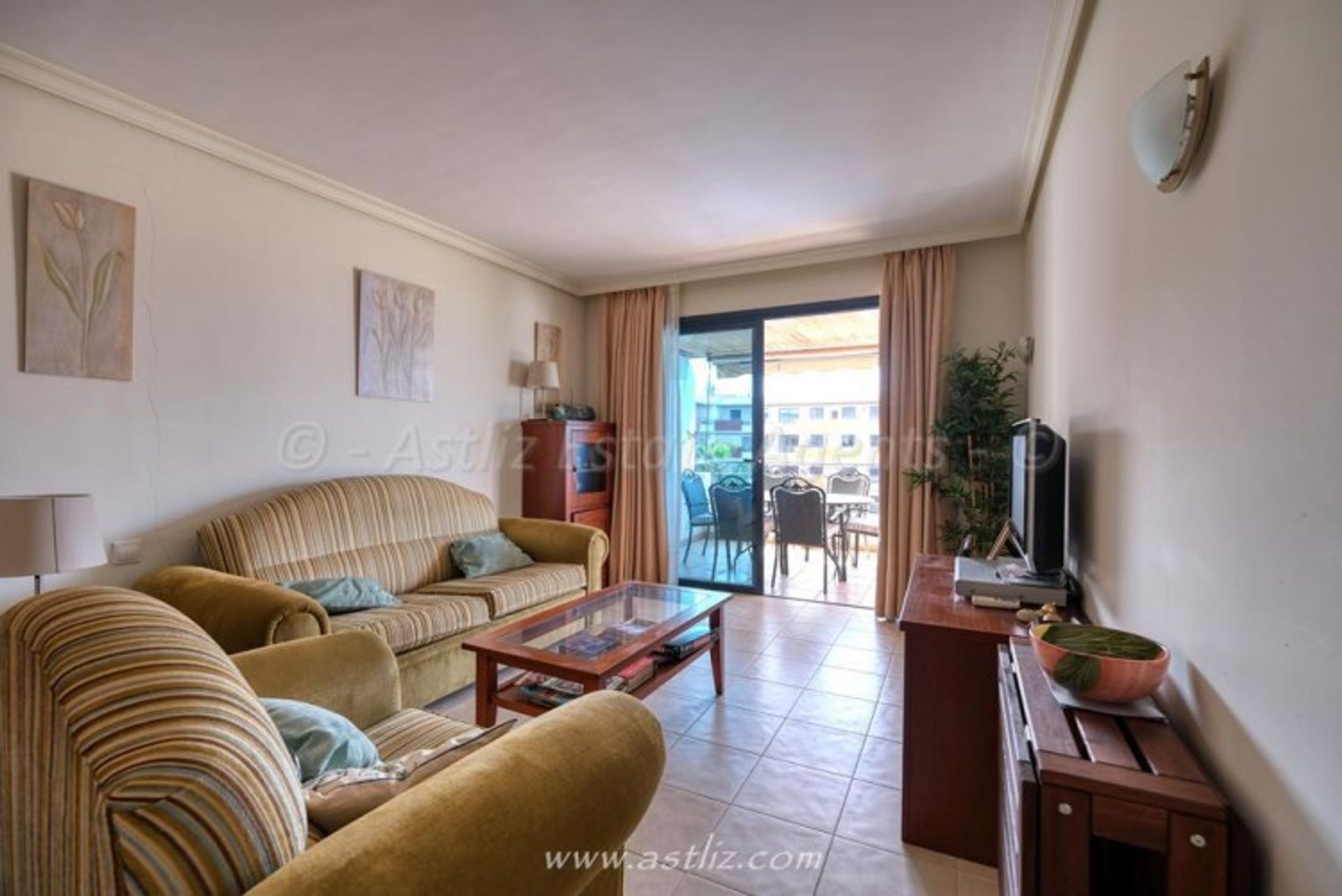 Condominium in Santiago del Teide, Canarias 11541298