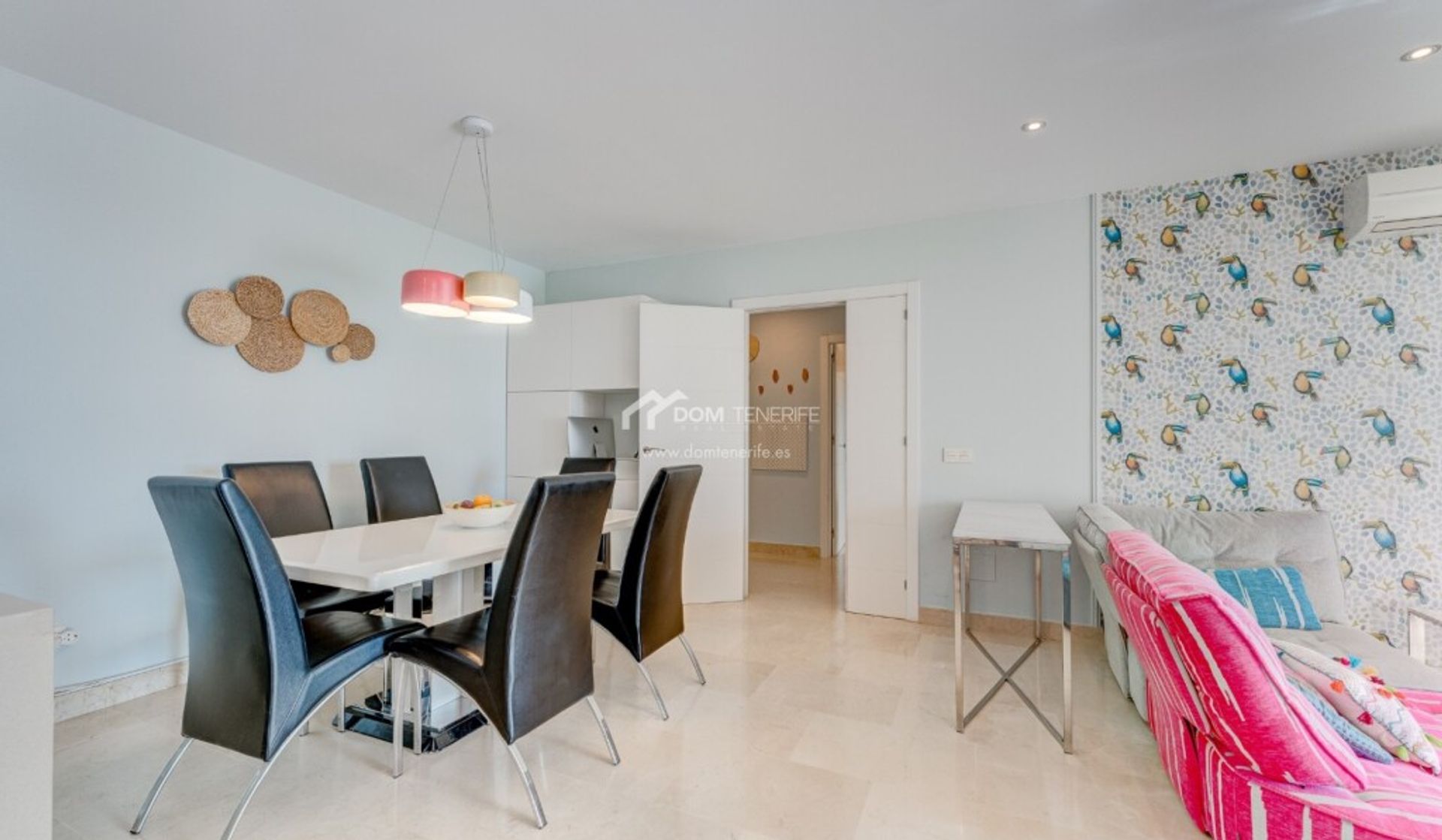 Condominium in Adeje, Canarias 11541757