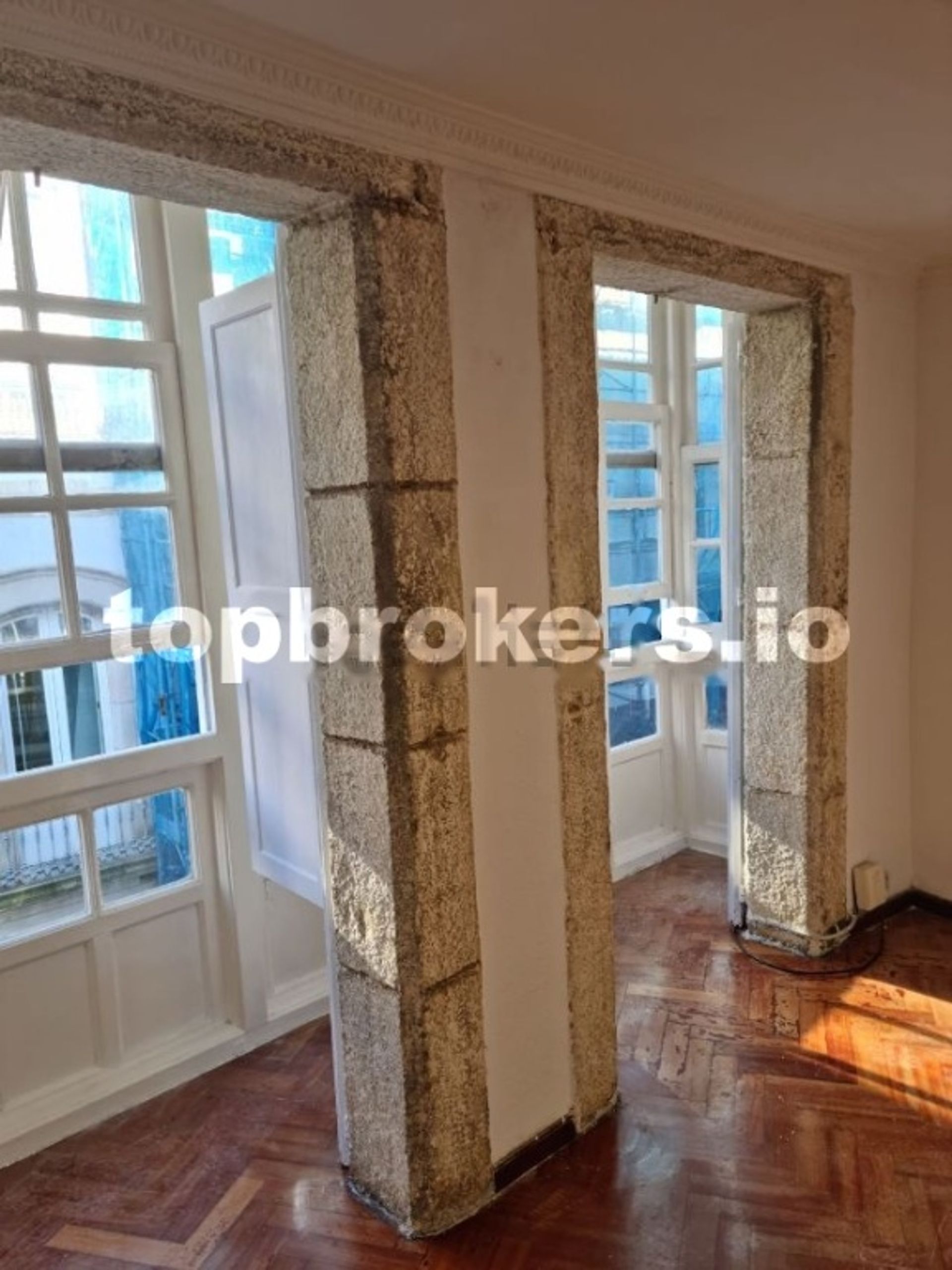 Condominium dans A Coruna, Galicia 11541925