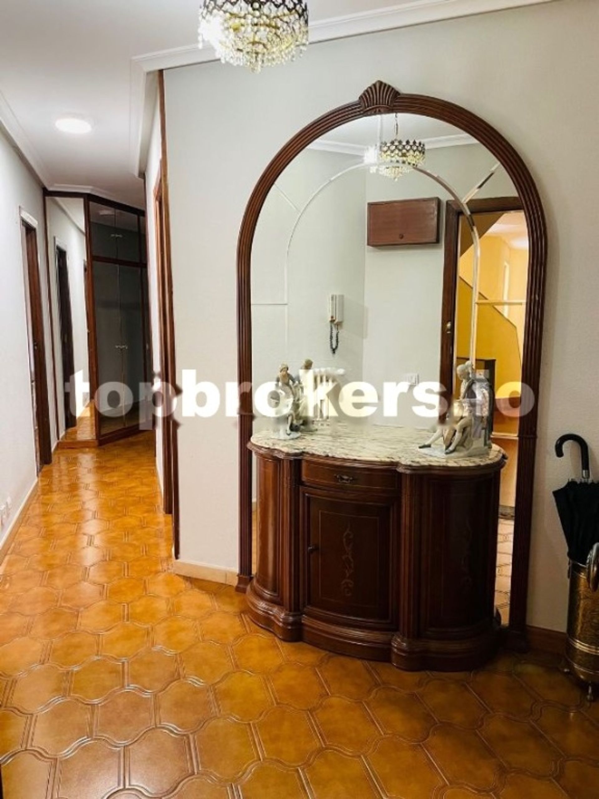 Condominio en Oviedo, Asturias 11542019