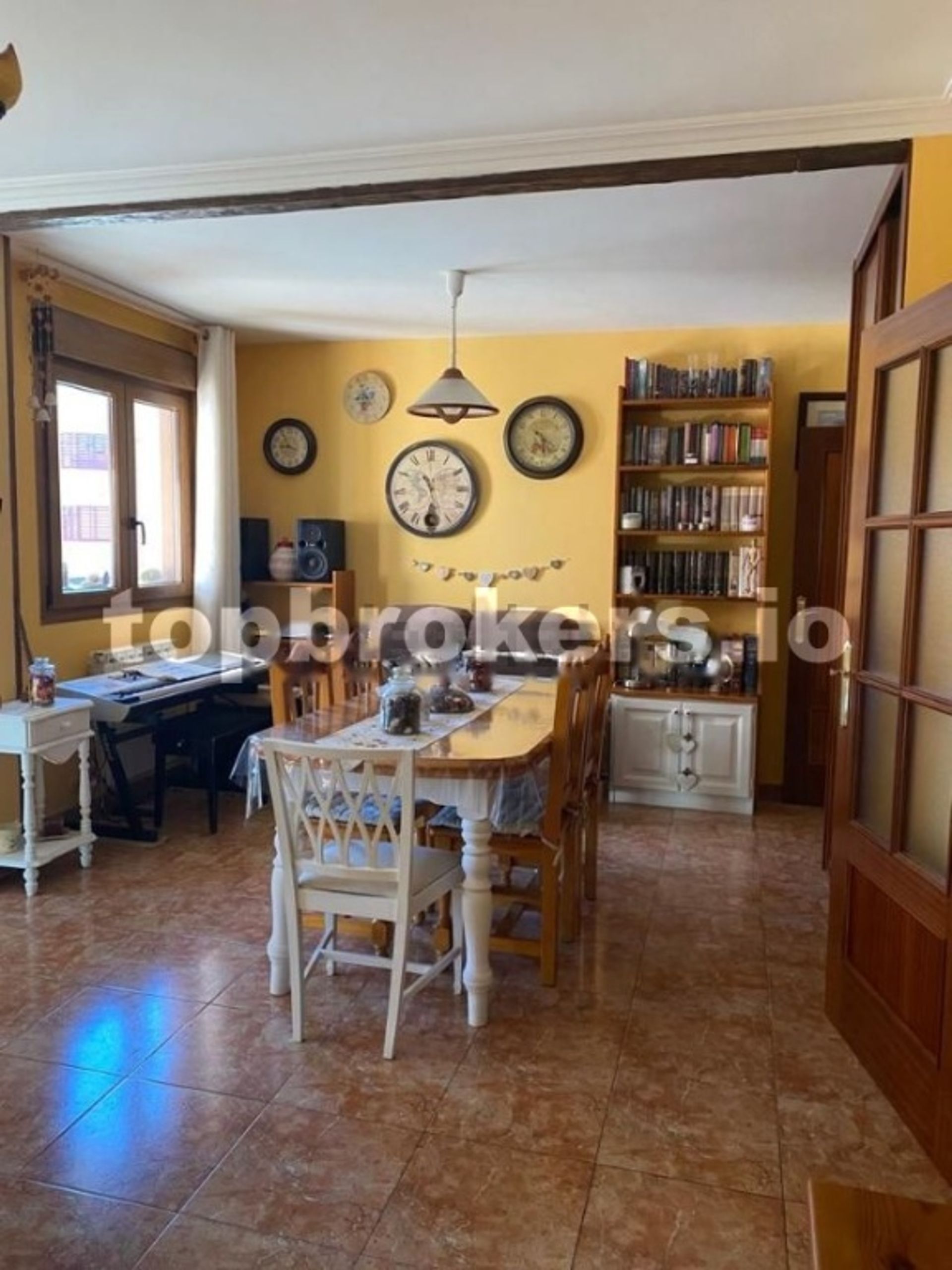 Condominium in Cisterniga, Castille-Leon 11542268