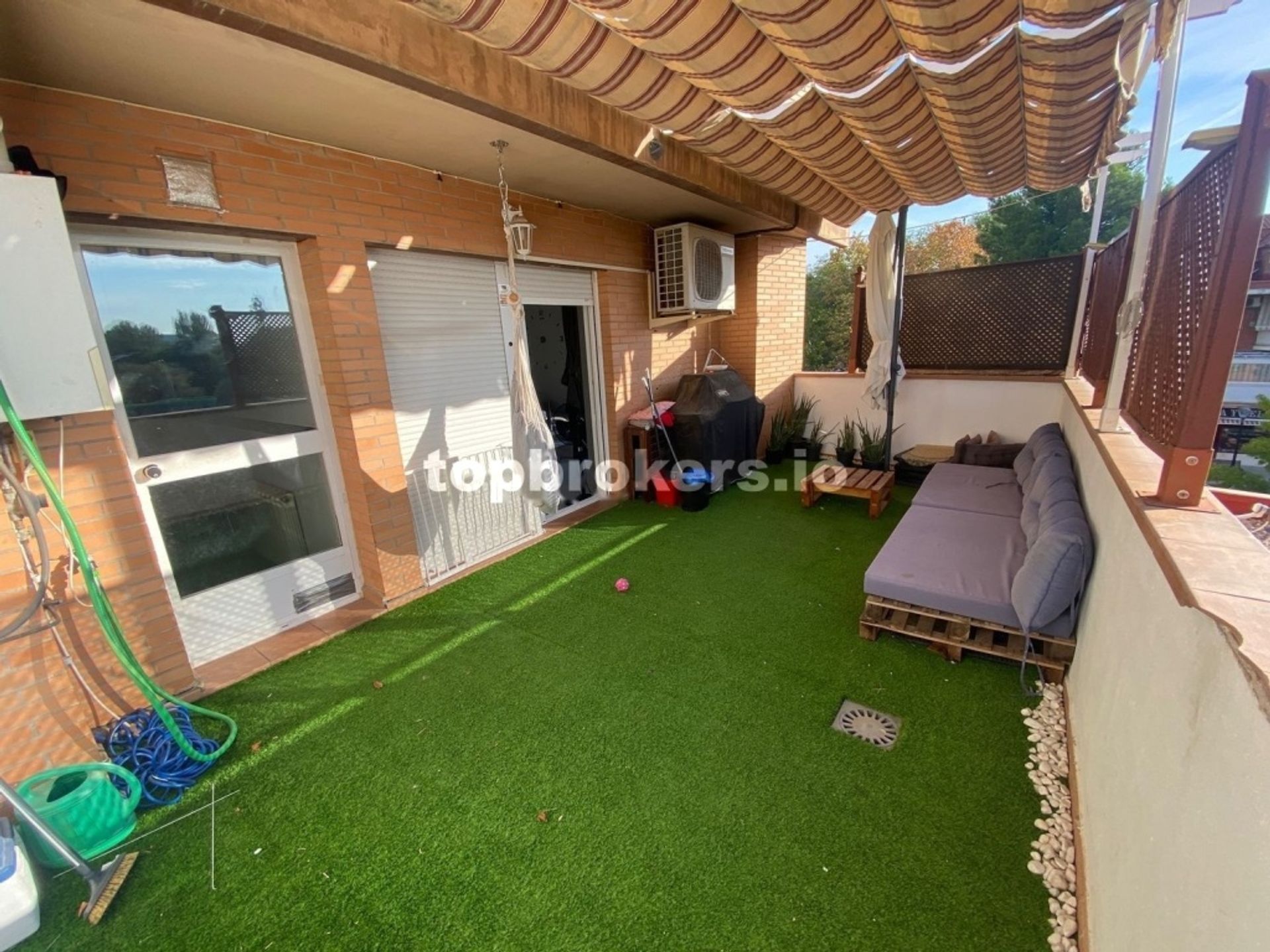 House in Velilla de San Antonio, Madrid 11542686