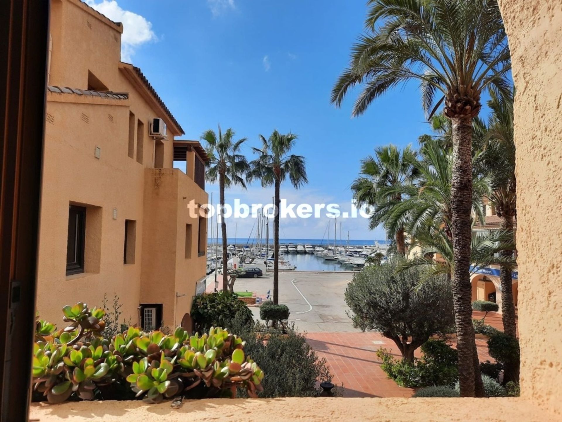 Condominium in Altea, Comunidad Valenciana 11542723