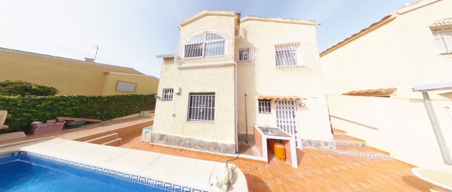 House in La Marina, Valencia 11543437