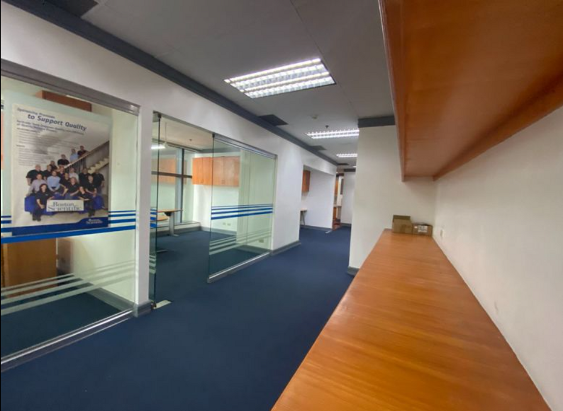 Kantor di Pasig, Jade Drive 11543898