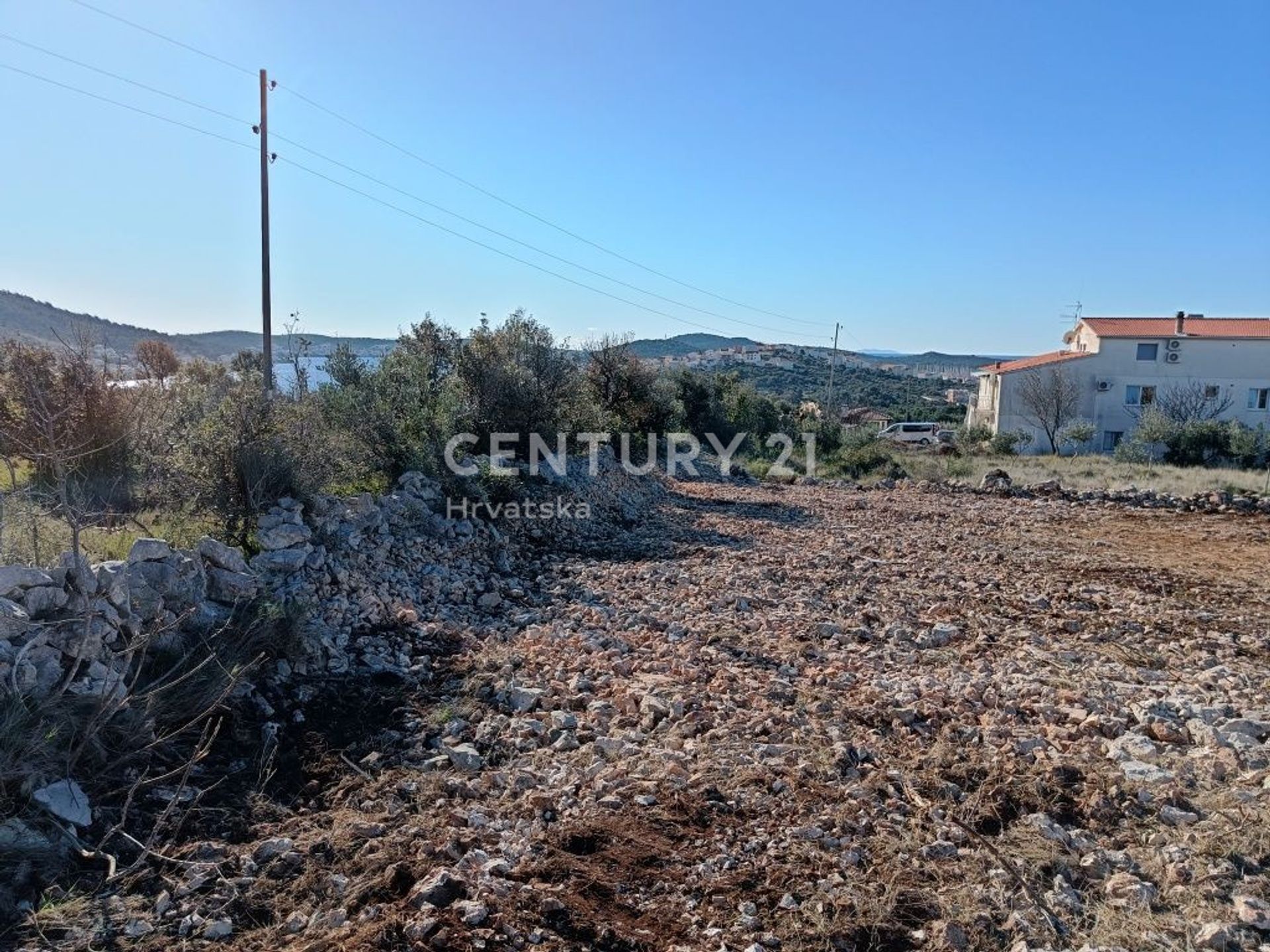 ארץ ב , Šibenik-Knin County 11543912