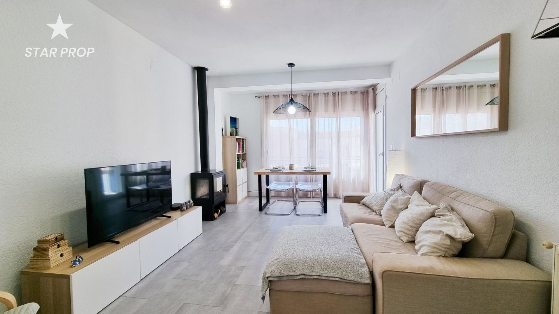 Condominium dans Llançà, Cataluña 11544556