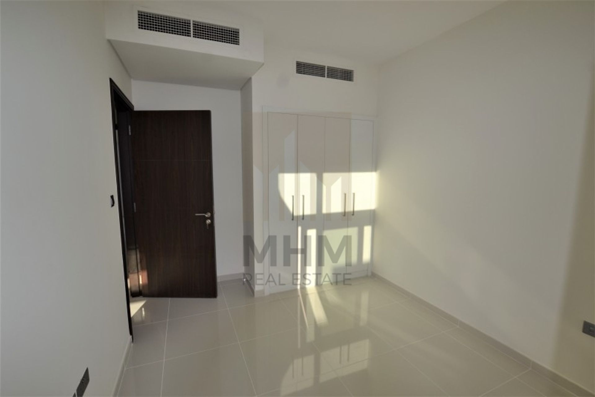 rumah dalam Dubai, Dubai 11544887