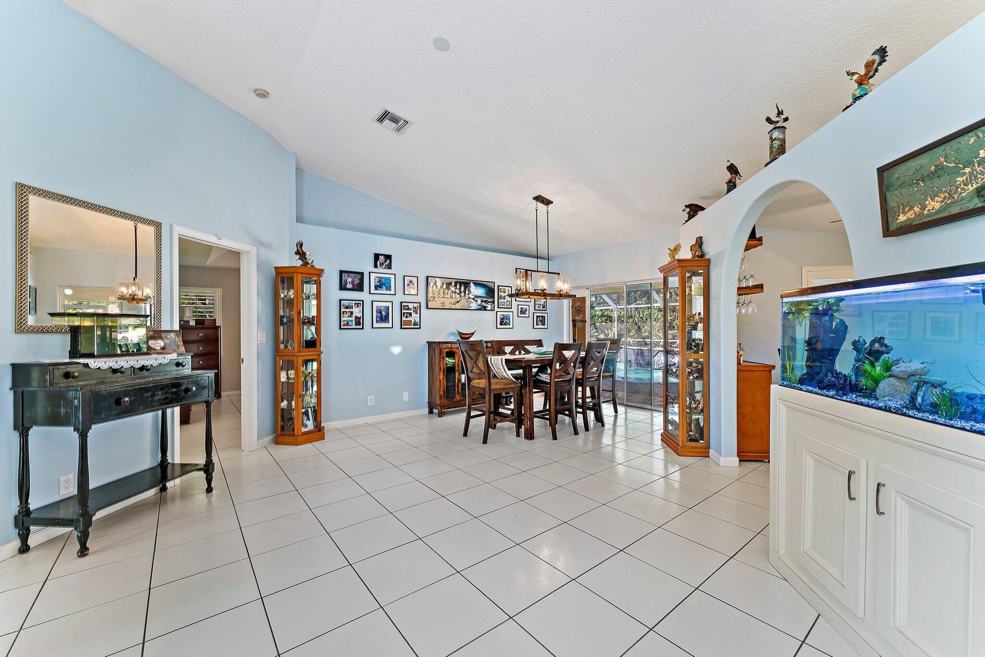 House in Loxahatchee, Florida 11545040