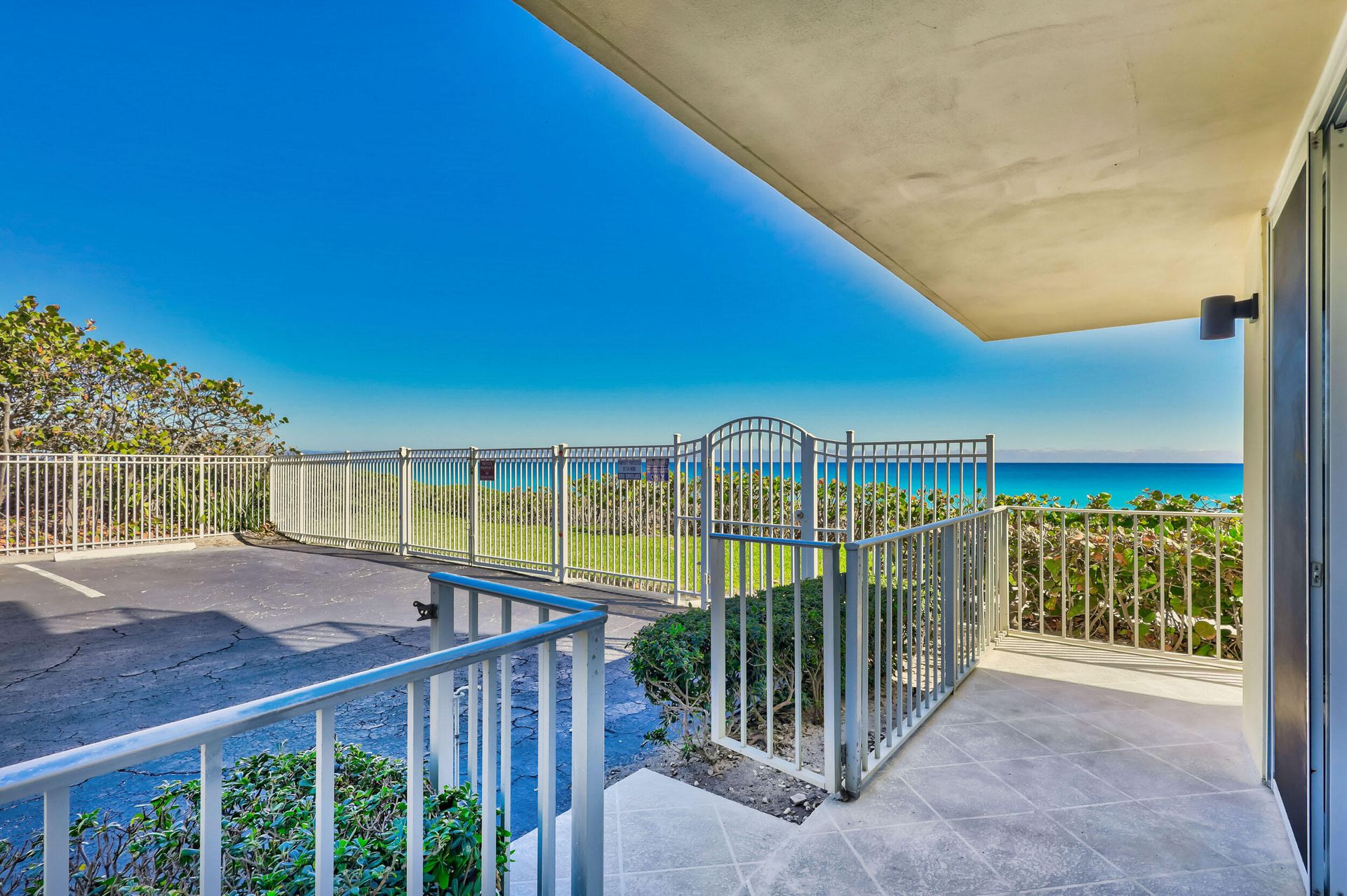 Condominium in Juno Beach, Florida 11545042