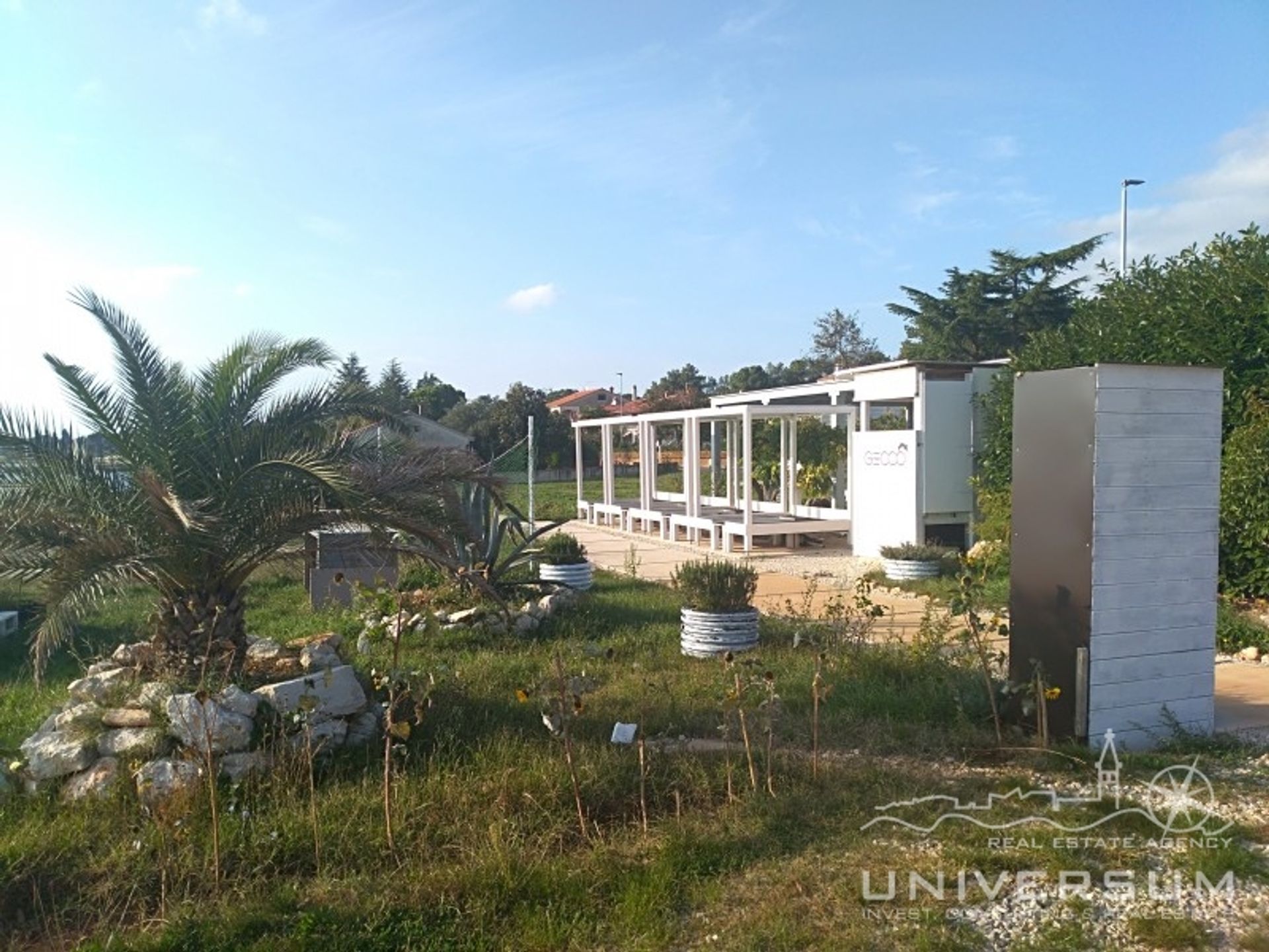 Pejabat dalam Novigrad, Istarska Zupanija 11545076