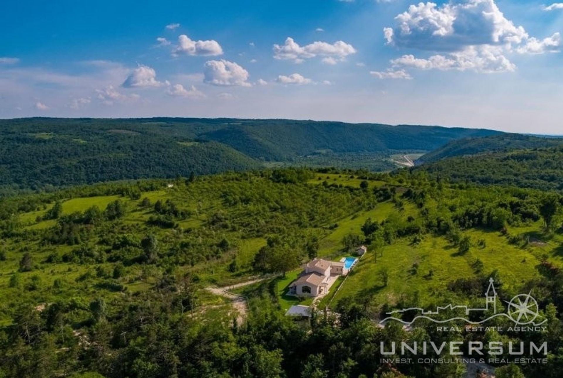 住宅 在 Grožnjan, Istria County 11545085