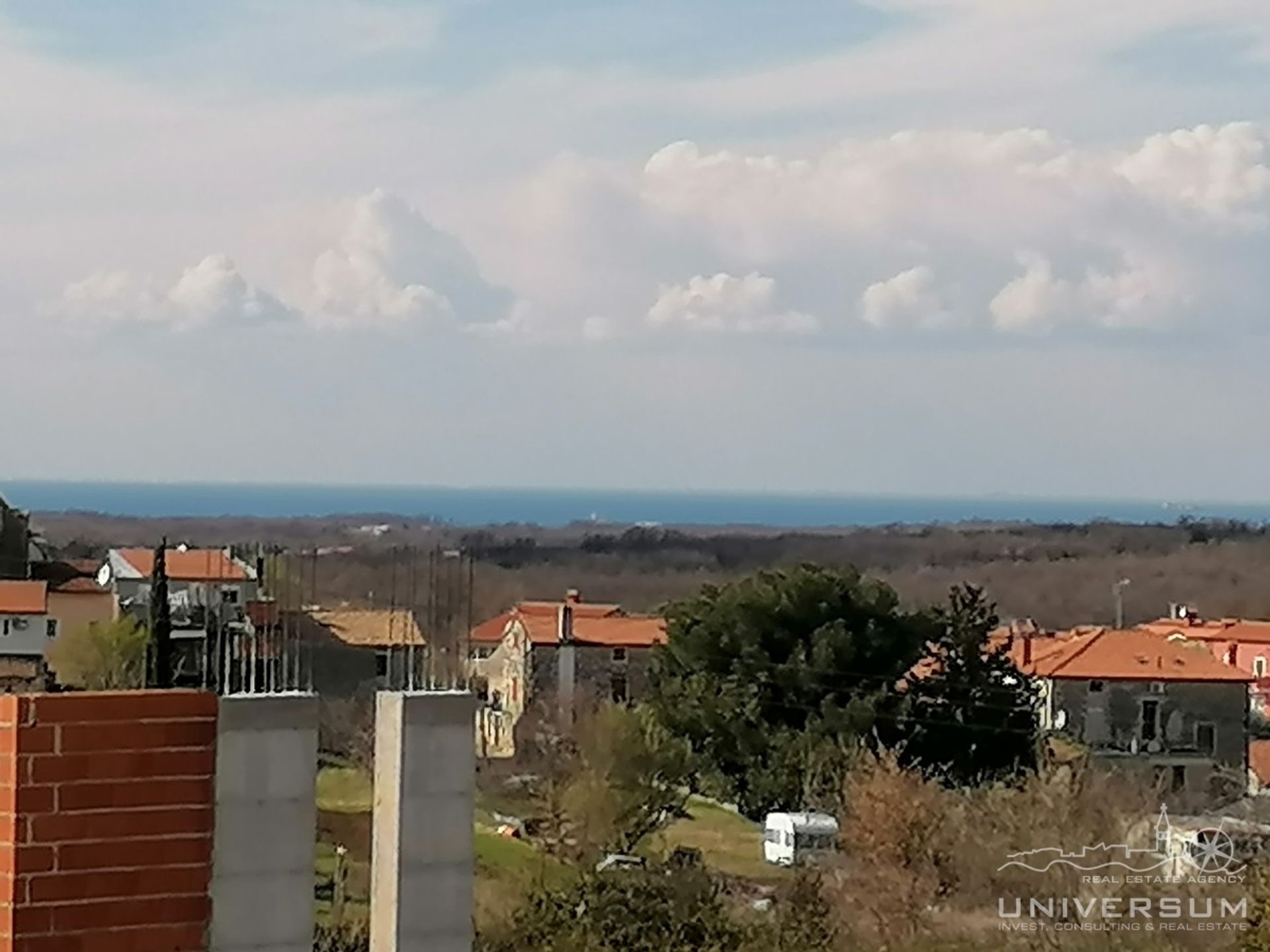 σπίτι σε Brtonigla, Istria County 11545086