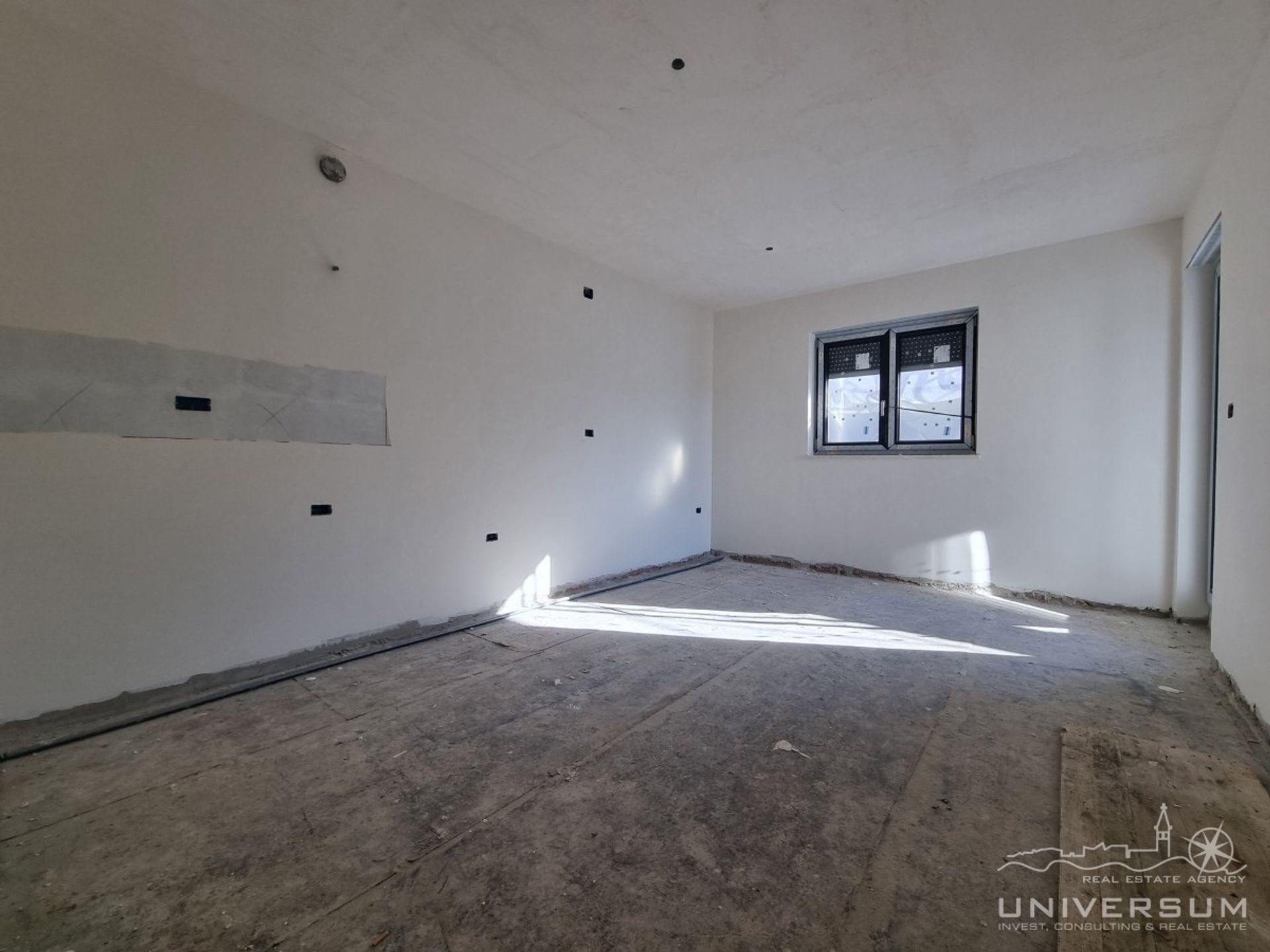 Condominium dans Umag, Istarska Zupanija 11545223