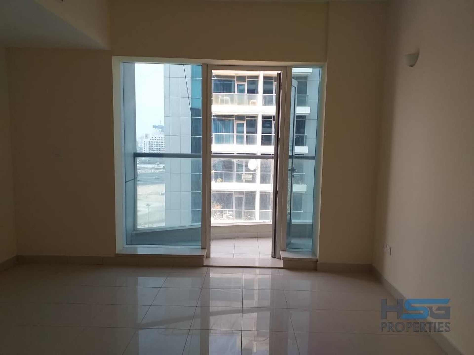 Condominium dans Warisan, Dubaï 11545647