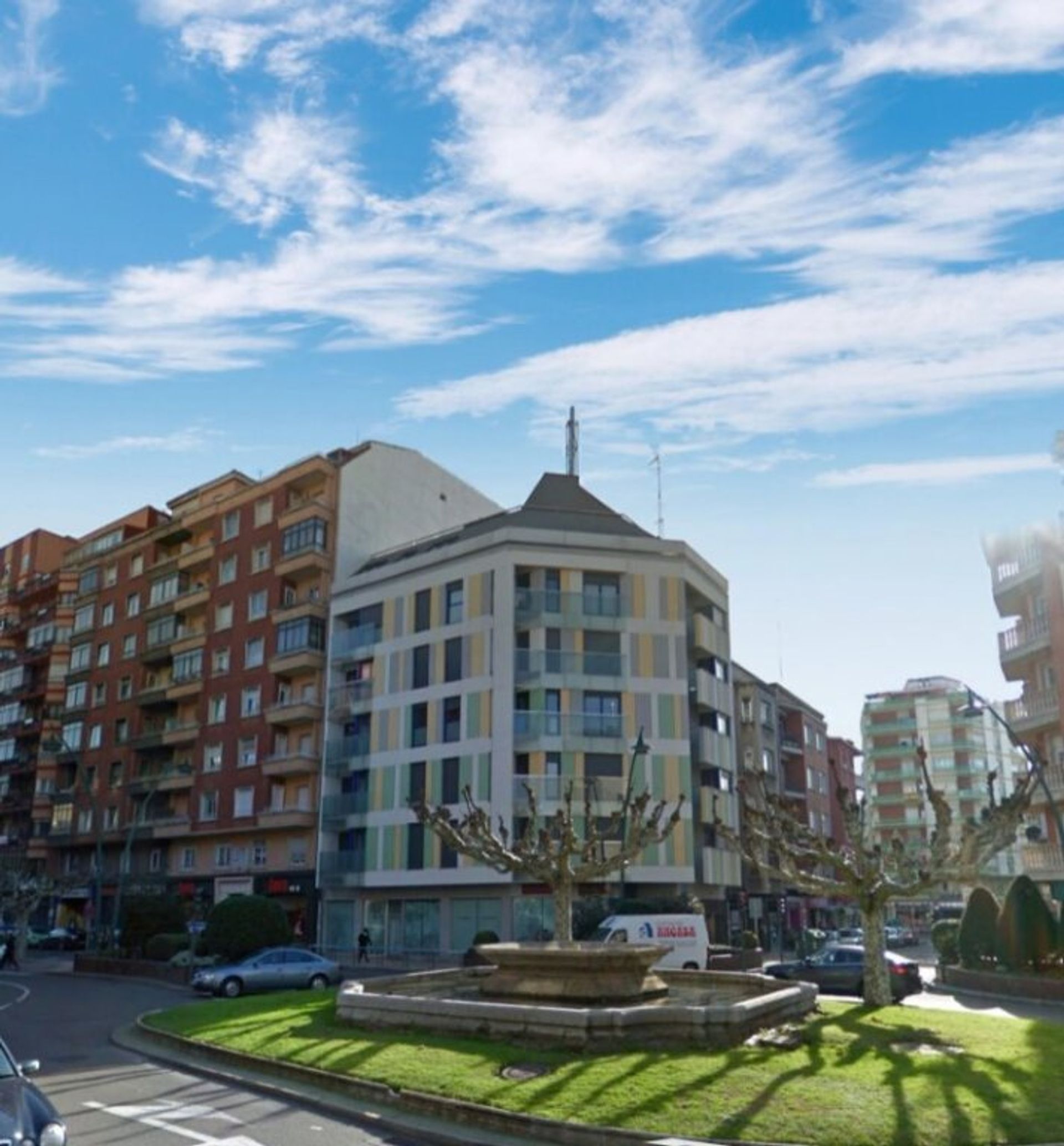 Condominium in León, Castilla y León 11546492