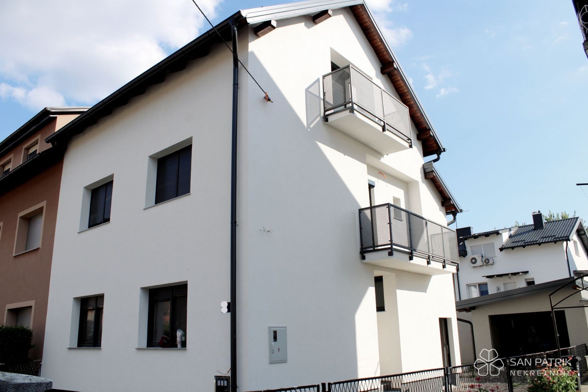 Huis in Sesvete, 9 Zemunska ulica 11546753