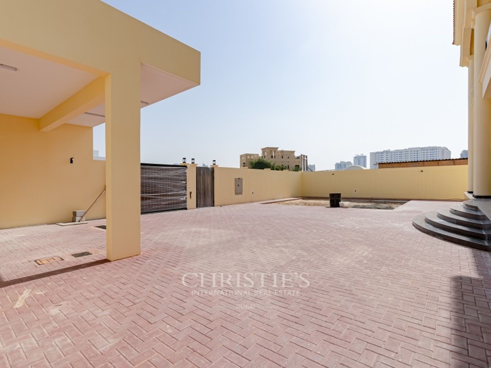 House in Dubai, Dubai 11546800