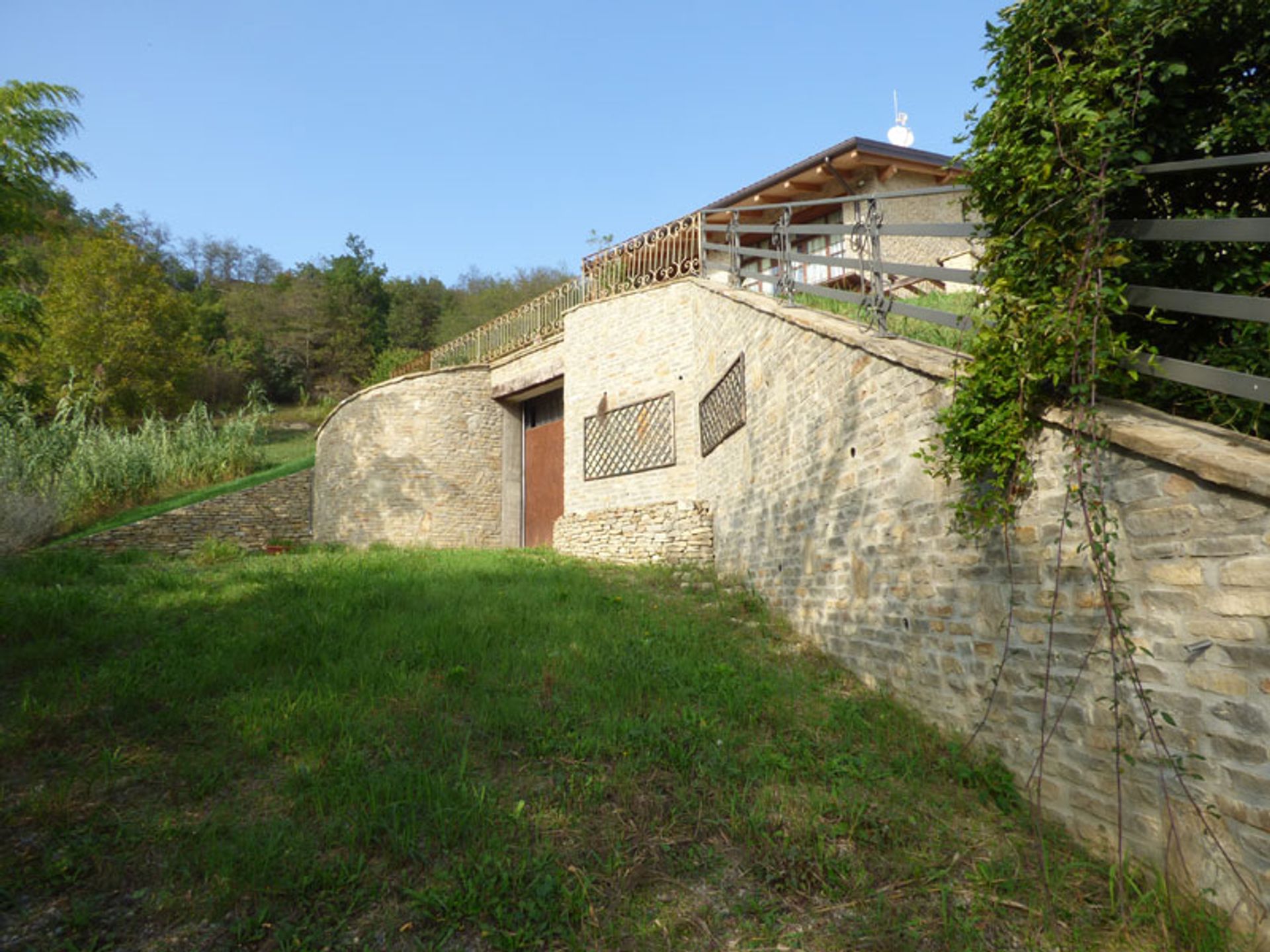 House in Sinio, Piedmont 11546947