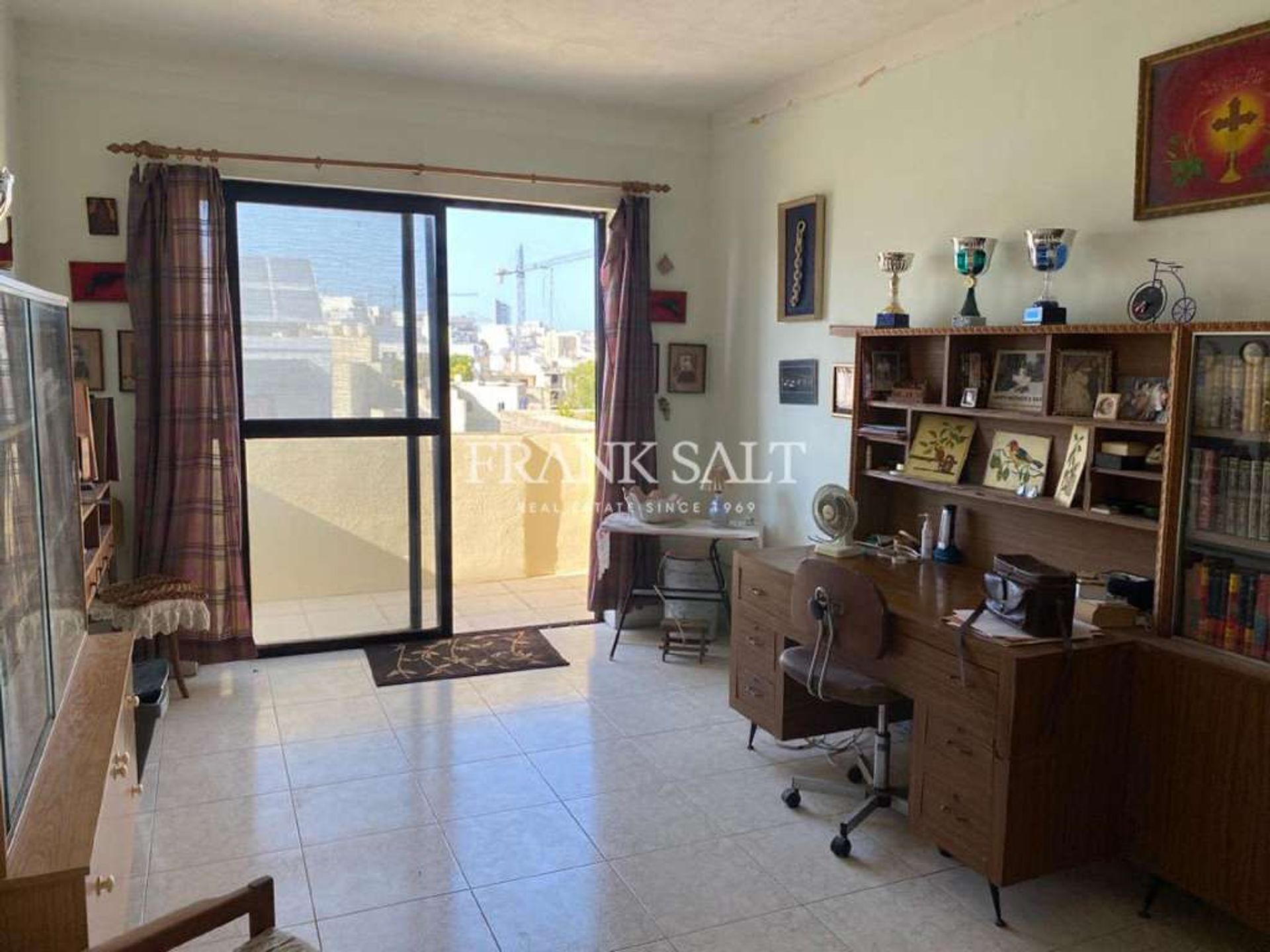 Osakehuoneisto sisään Msida,  11548751