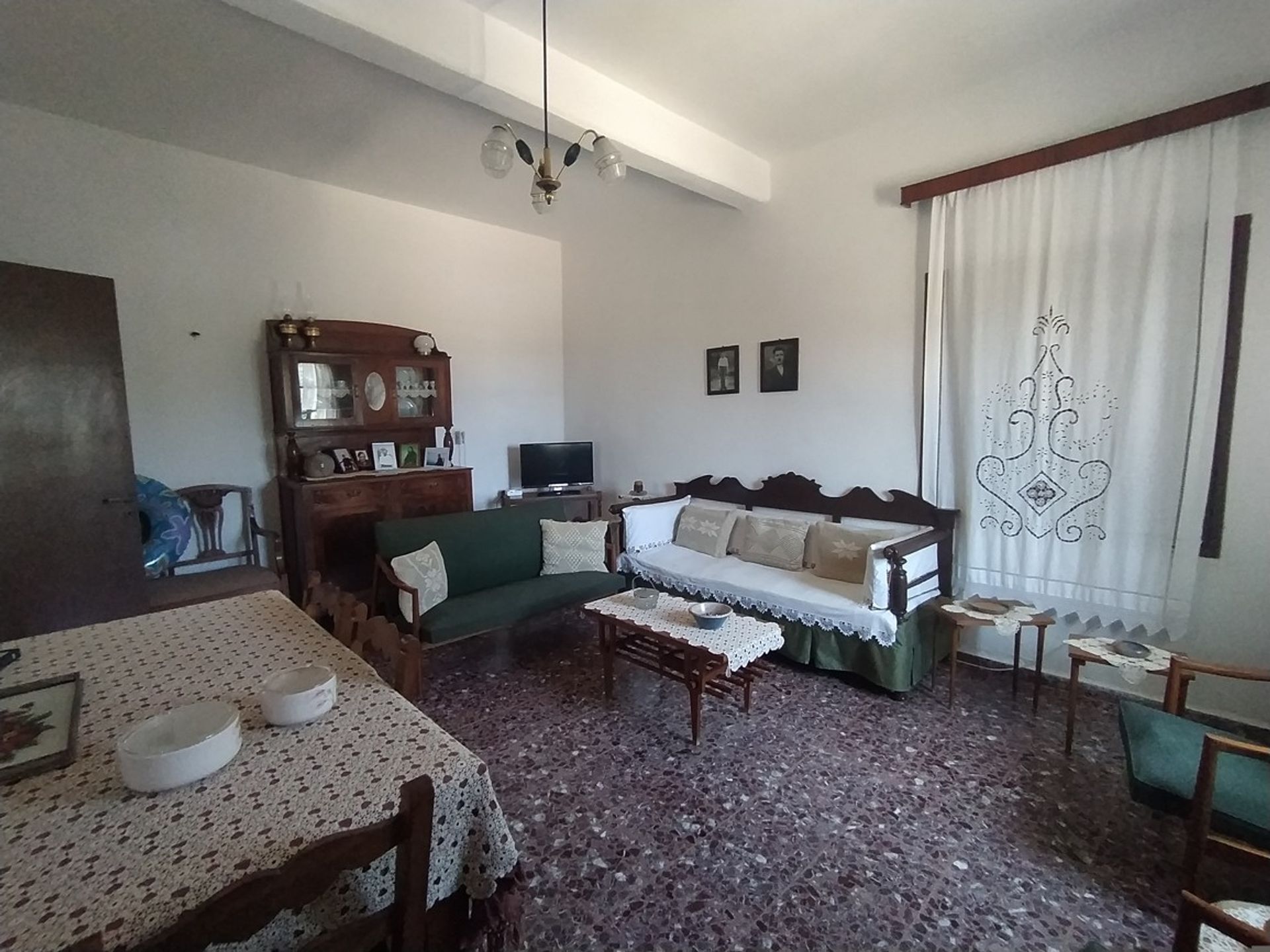 Huis in Pirgos Psilonerou,  11548982