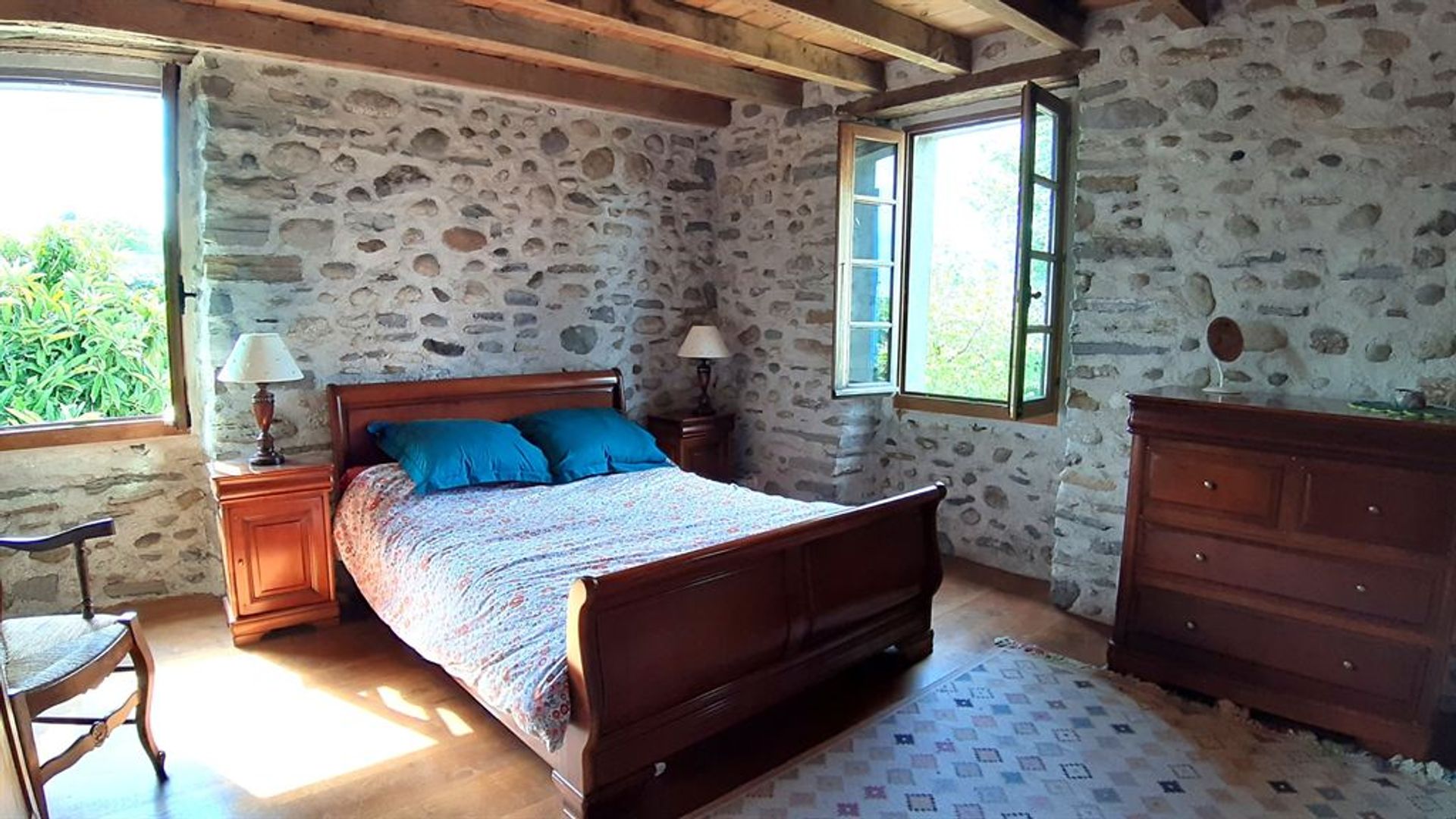 Hus i Oloron-Sainte-Marie, Nouvelle-Aquitaine 11549243