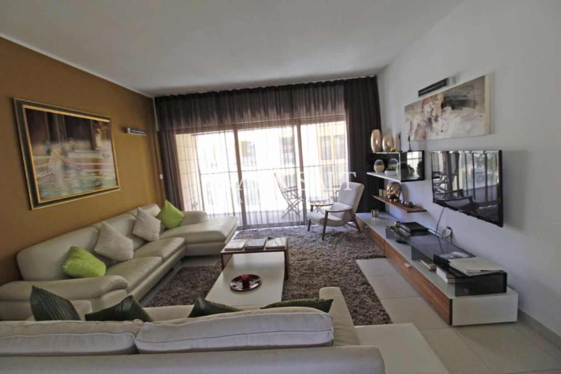 Condominium in San Giljan, San Giljan 11549368